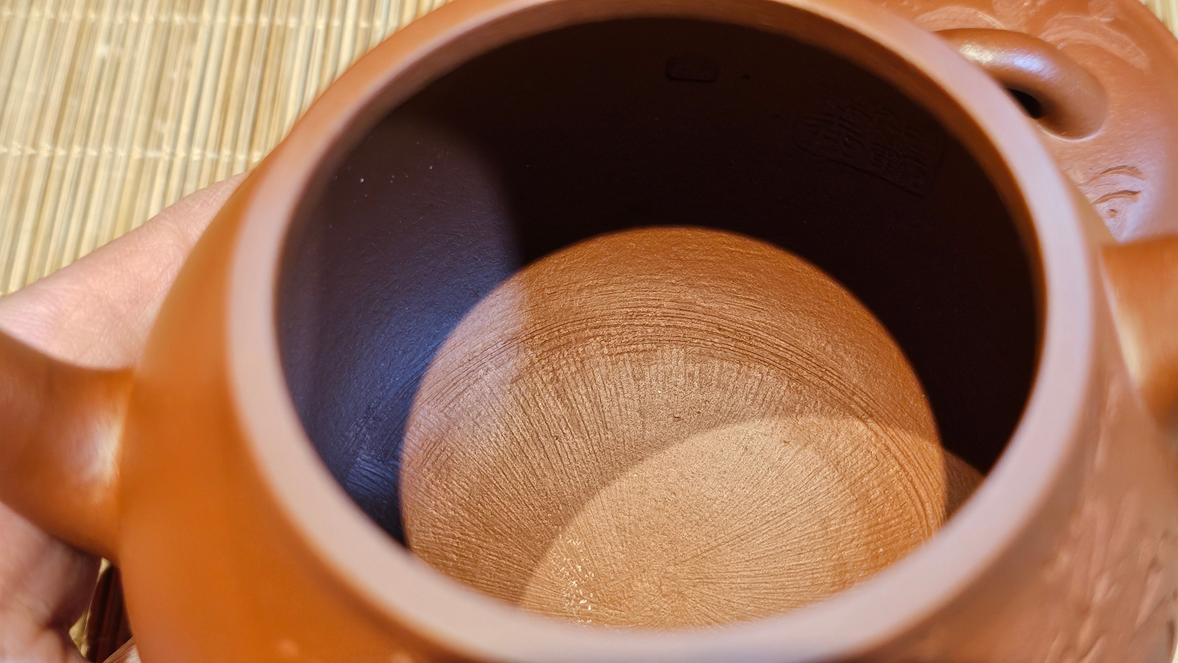 Meng Chen San Zu《孟臣三足》, 186.6ml, Xiao Hong Ni 小红泥, by our Craftsman Zhang Huan 张欢, Engraving by Craftsman Pe'eng Pe'eng 芃芃 ~ Congratulations!to Ms C.W., 1158hrs 20th July 2025, Sunnyvale, CA.