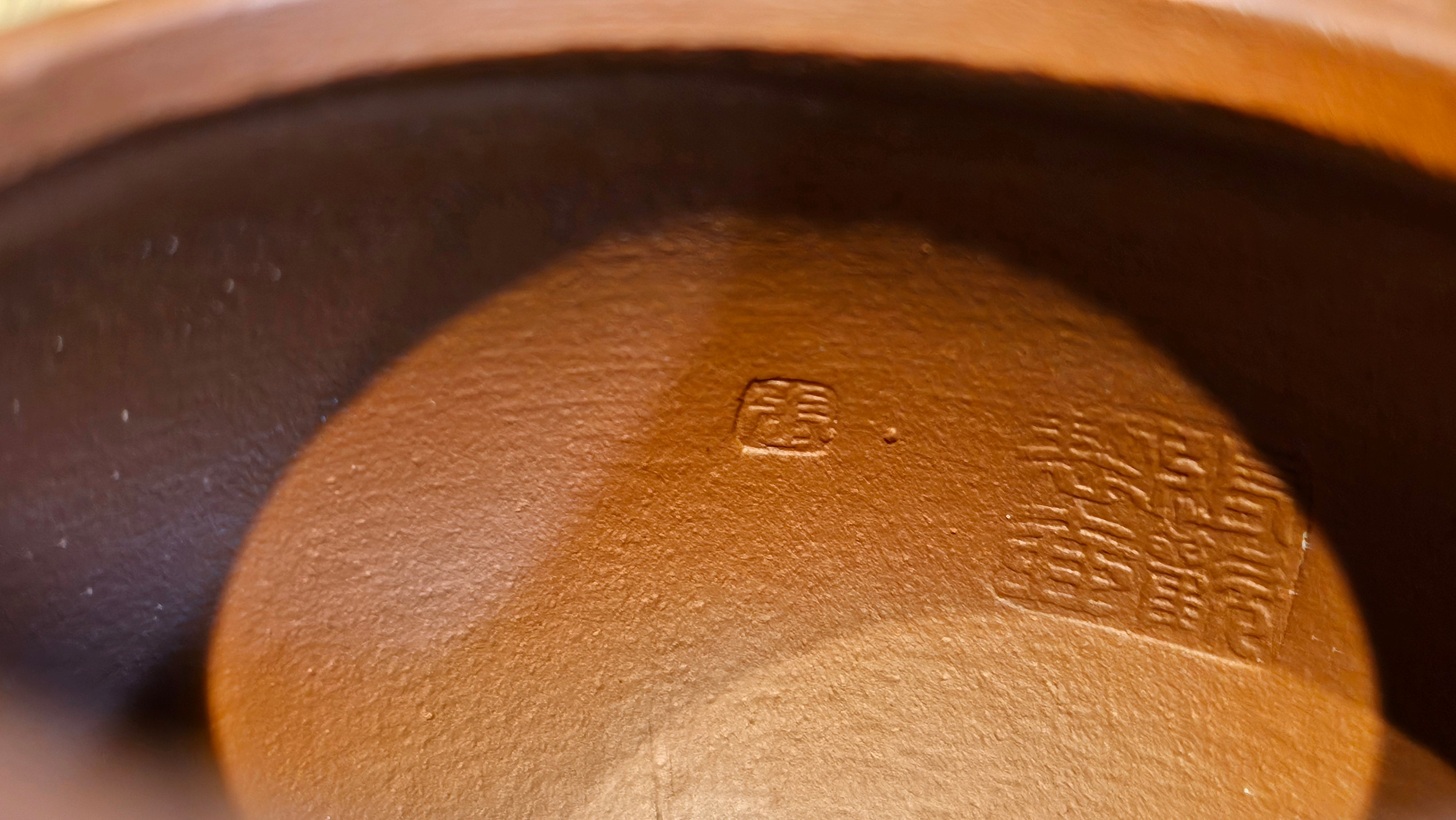 Meng Chen San Zu《孟臣三足》, 186.6ml, Xiao Hong Ni 小红泥, by our Craftsman Zhang Huan 张欢, Engraving by Craftsman Pe'eng Pe'eng 芃芃 ~ Congratulations!to Ms C.W., 1158hrs 20th July 2025, Sunnyvale, CA.