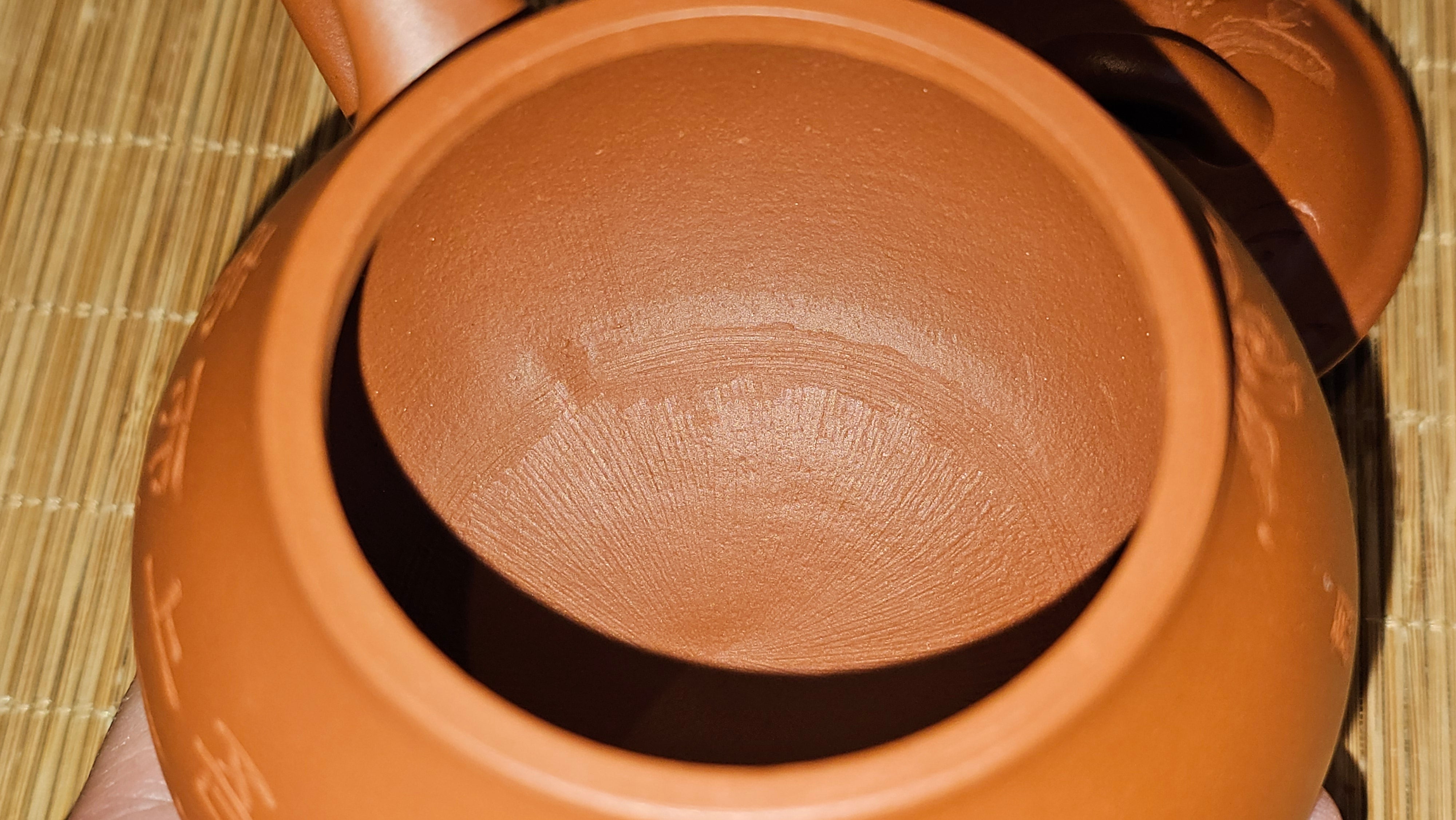 Meng Chen San Zu《孟臣三足》, 186.6ml, Xiao Hong Ni 小红泥, by our Craftsman Zhang Huan 张欢, Engraving by Craftsman Pe'eng Pe'eng 芃芃 ~ Congratulations!to Ms C.W., 1158hrs 20th July 2025, Sunnyvale, CA.