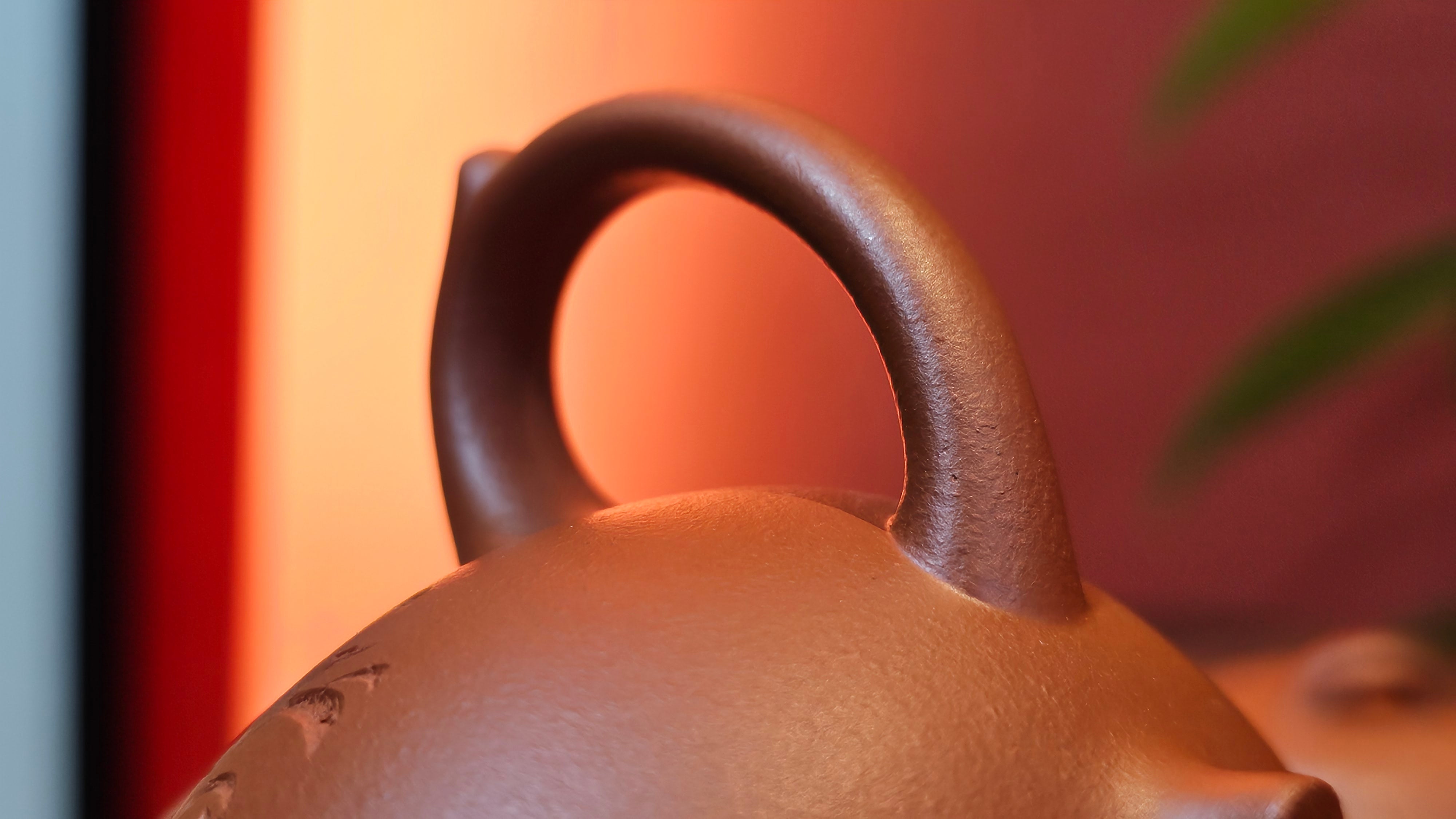 Meng Chen San Zu《孟臣三足》, 186.6ml, Xiao Hong Ni 小红泥, by our Craftsman Zhang Huan 张欢, Engraving by Craftsman Pe'eng Pe'eng 芃芃 ~ Congratulations!to Ms C.W., 1158hrs 20th July 2025, Sunnyvale, CA.