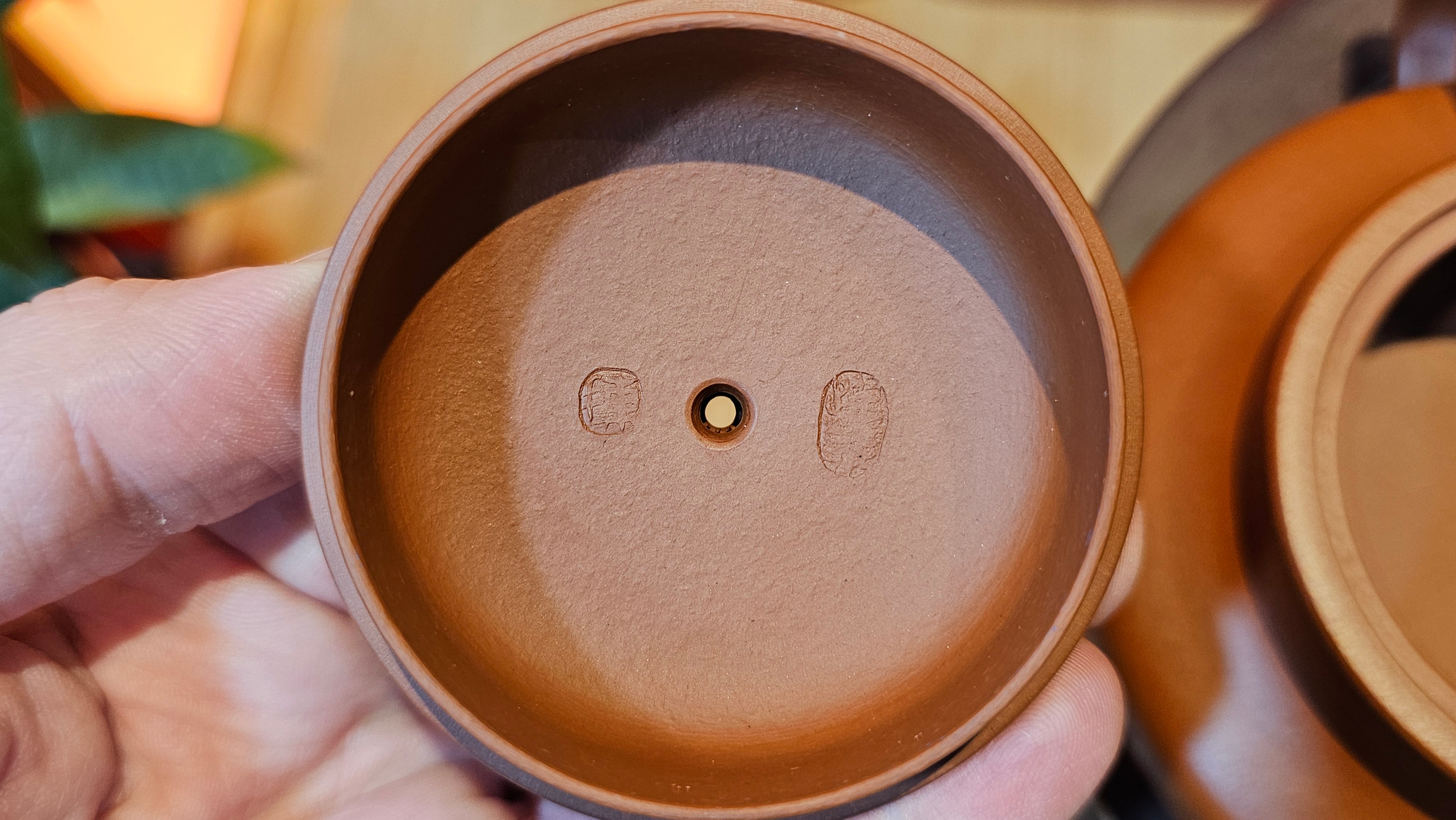 Hua Ting 华庭, 206.8ml (complex, large: 14cm long, 10cm wide), Xiao Mei Yao Zhu Ni 小煤窑朱泥,  by Craftsman Chen Yue Fei 陈跃飞, Engraving by Craftsman Yi De Shu 一德书 ~ Congratulations to Mr A.R.!, 1714hrs 21st July 2025, Talent!OR.