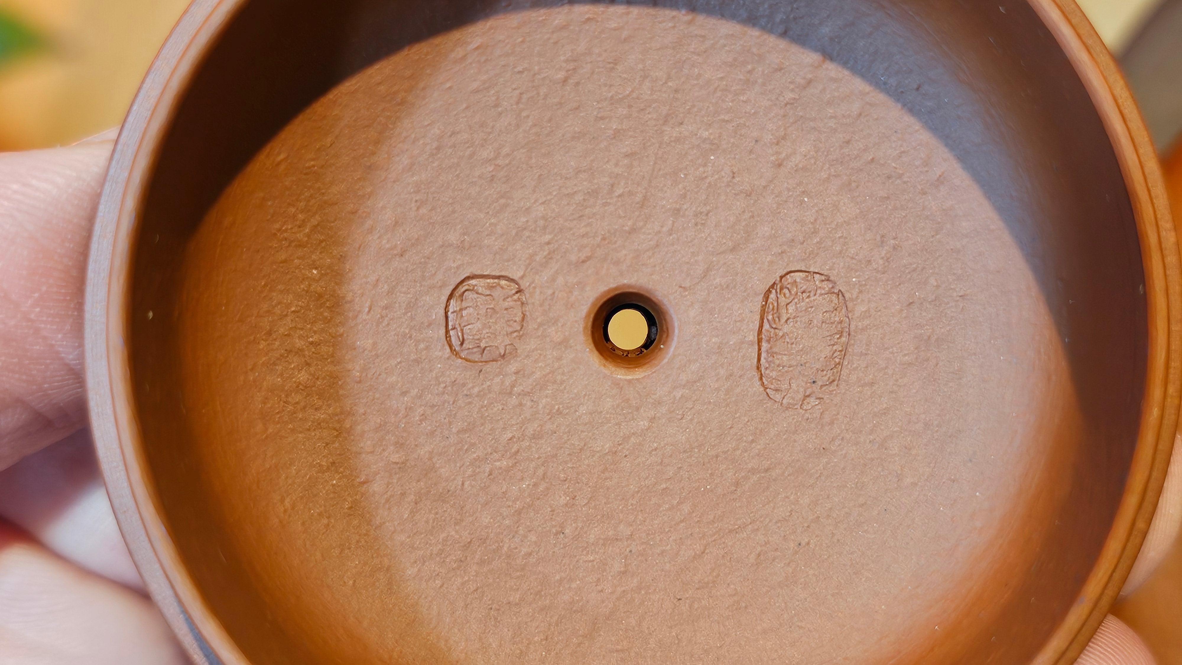 Hua Ting 华庭, 206.8ml (complex, large: 14cm long, 10cm wide), Xiao Mei Yao Zhu Ni 小煤窑朱泥,  by Craftsman Chen Yue Fei 陈跃飞, Engraving by Craftsman Yi De Shu 一德书 ~ Congratulations to Mr A.R.!, 1714hrs 21st July 2025, Talent!OR.