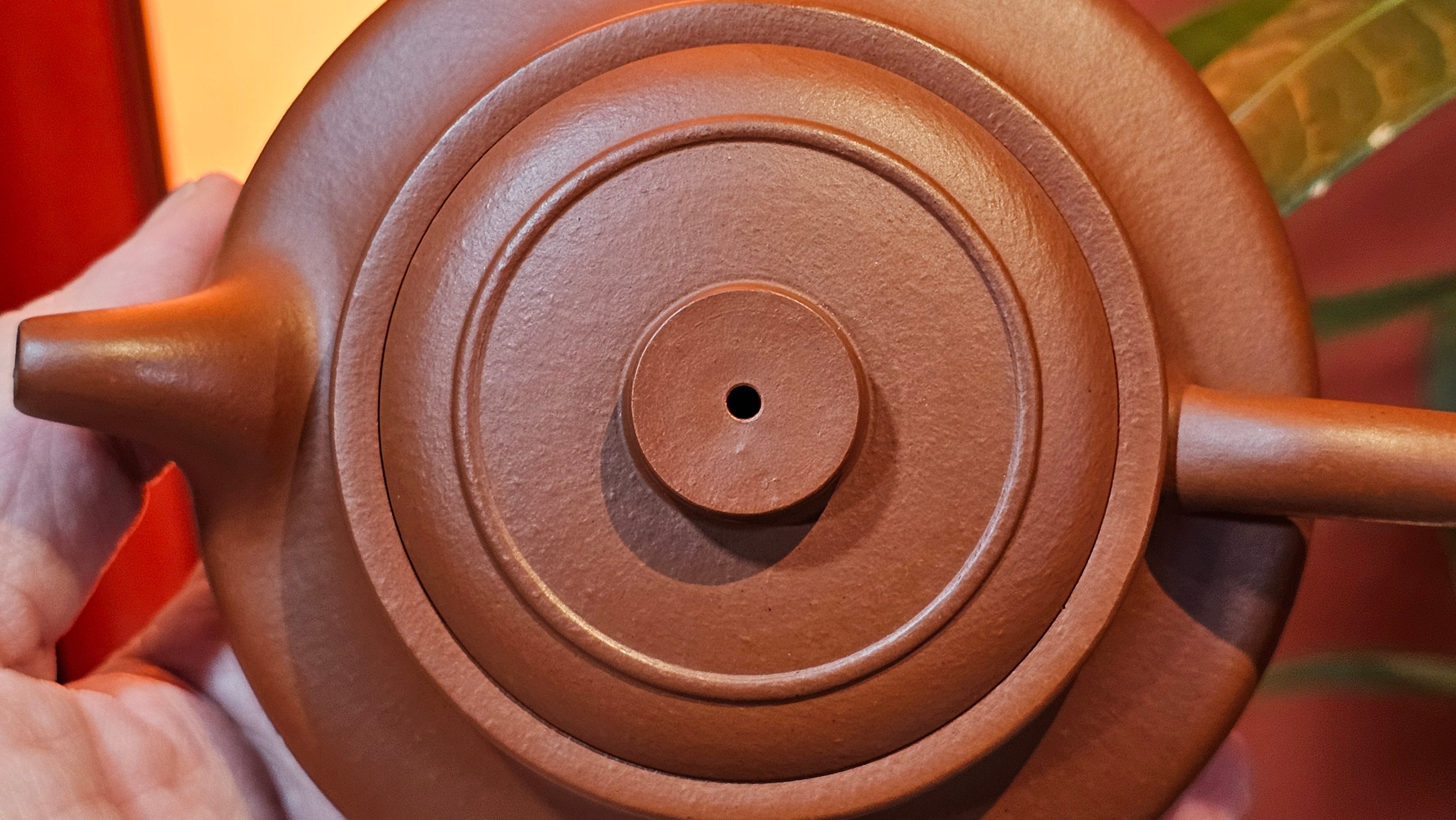 Hua Ting 华庭, 206.8ml (complex, large: 14cm long, 10cm wide), Xiao Mei Yao Zhu Ni 小煤窑朱泥,  by Craftsman Chen Yue Fei 陈跃飞, Engraving by Craftsman Yi De Shu 一德书 ~ Congratulations to Mr A.R.!, 1714hrs 21st July 2025, Talent!OR.