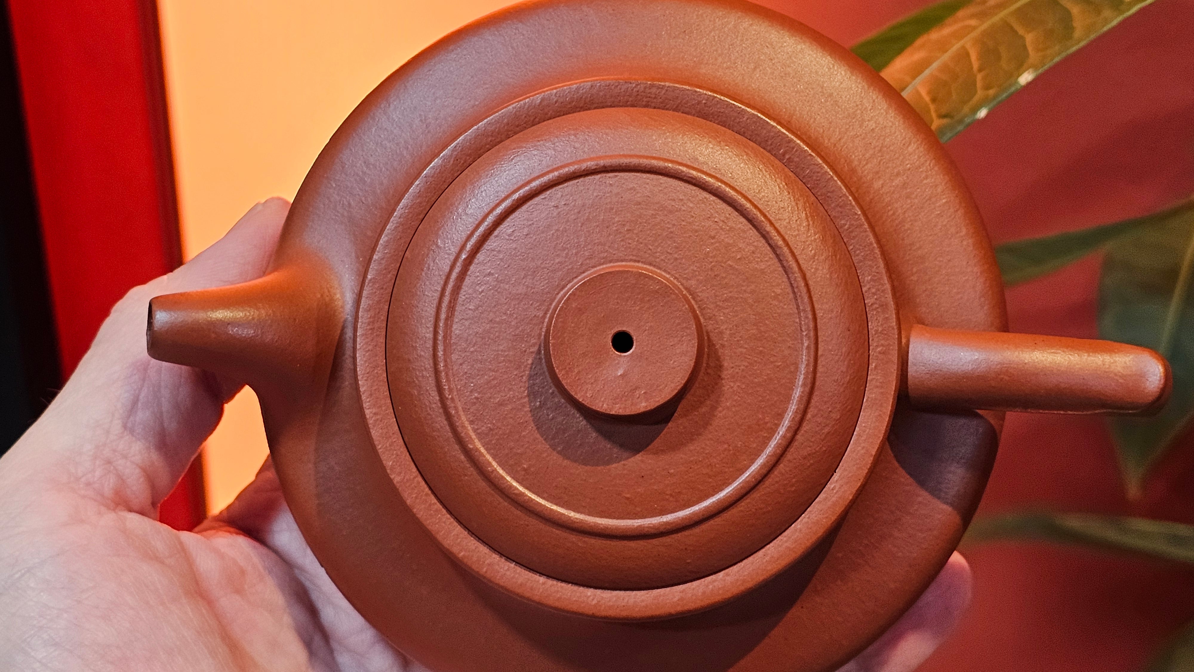 Hua Ting 华庭, 206.8ml (complex, large: 14cm long, 10cm wide), Xiao Mei Yao Zhu Ni 小煤窑朱泥,  by Craftsman Chen Yue Fei 陈跃飞, Engraving by Craftsman Yi De Shu 一德书 ~ Congratulations to Mr A.R.!, 1714hrs 21st July 2025, Talent!OR.