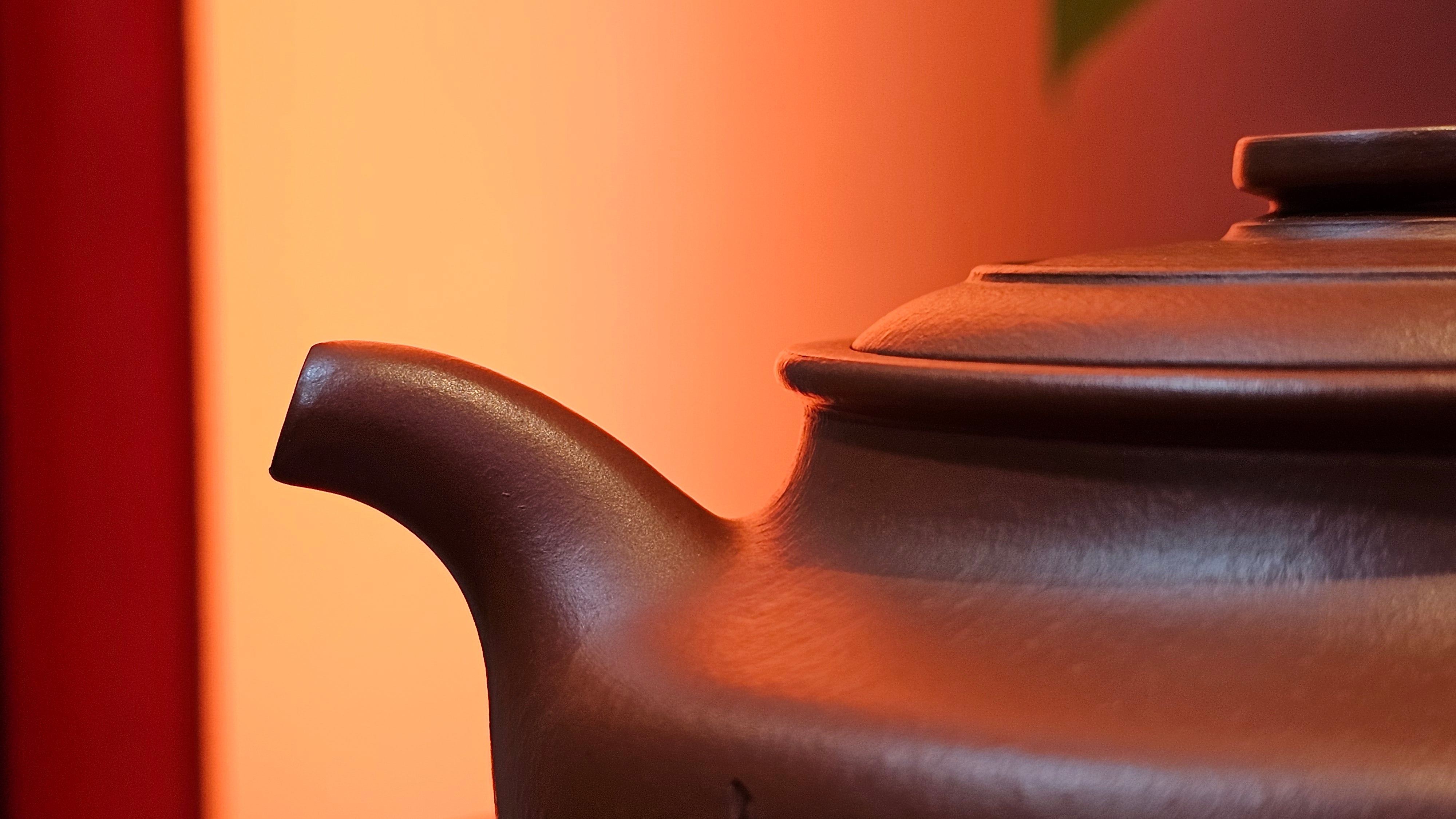 Hua Ting 华庭, 206.8ml (complex, large: 14cm long, 10cm wide), Xiao Mei Yao Zhu Ni 小煤窑朱泥,  by Craftsman Chen Yue Fei 陈跃飞, Engraving by Craftsman Yi De Shu 一德书 ~ Congratulations to Mr A.R.!, 1714hrs 21st July 2025, Talent!OR.