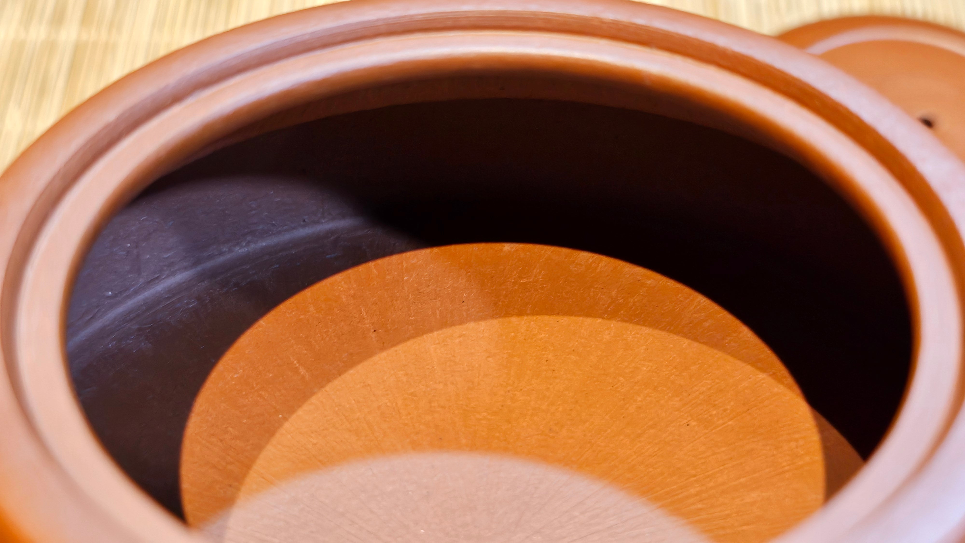 Hua Ting 华庭, 206.8ml (complex, large: 14cm long, 10cm wide), Xiao Mei Yao Zhu Ni 小煤窑朱泥,  by Craftsman Chen Yue Fei 陈跃飞, Engraving by Craftsman Yi De Shu 一德书 ~ Congratulations to Mr A.R.!, 1714hrs 21st July 2025, Talent!OR.