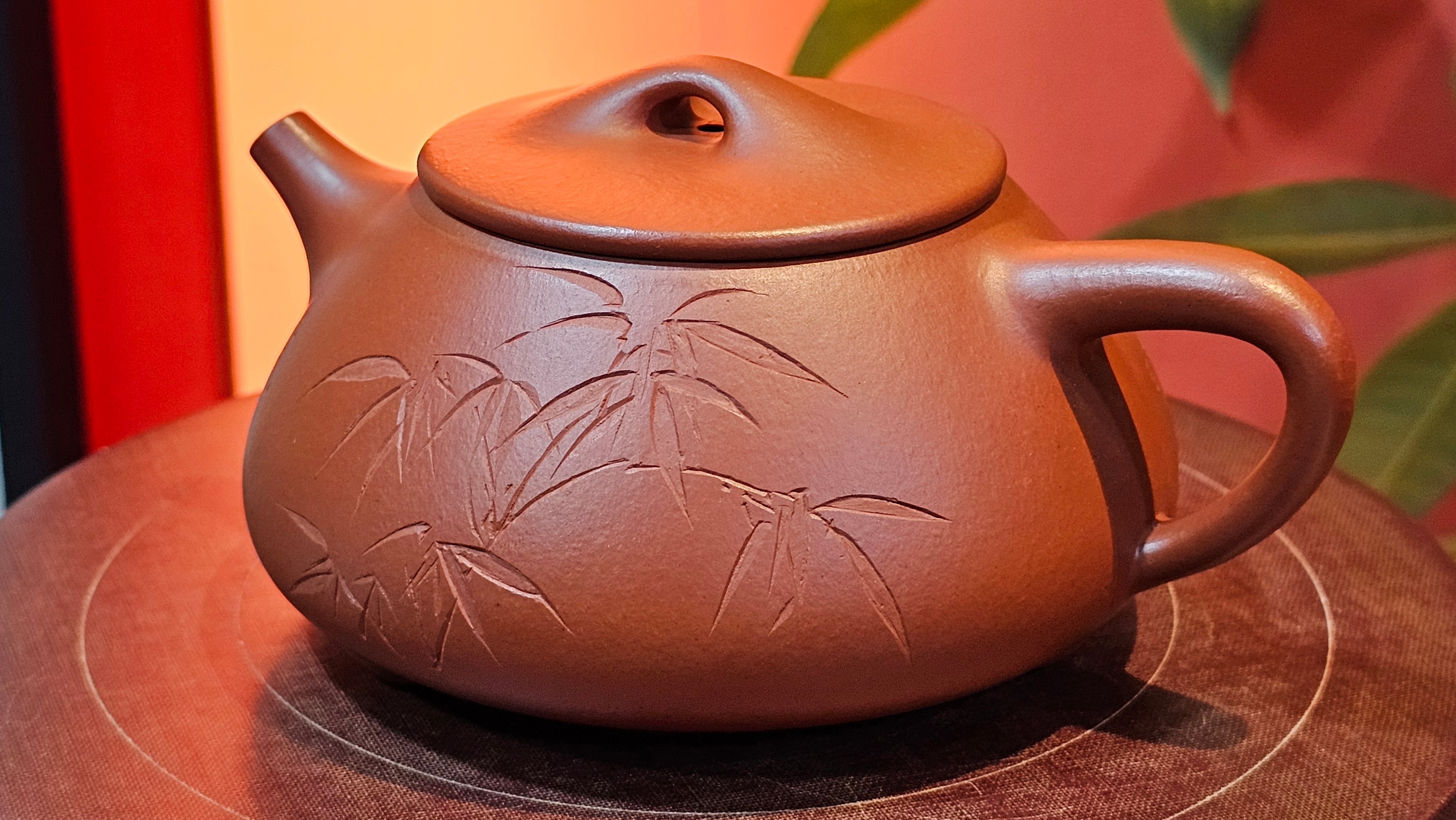 Jing Zhou Shi Piao 景舟石瓢, 281.9ml, Xiao Mei Yao Zhu Ni 小煤窑朱泥, by Craftsman Wang Xing 王兴, Engraving by Craftsman Yi De Shu 一德书 ~ Congratulations!to Mr T.N.! 1647hrs 3rd August 2025, Mississauga!Canada 🇨🇦.