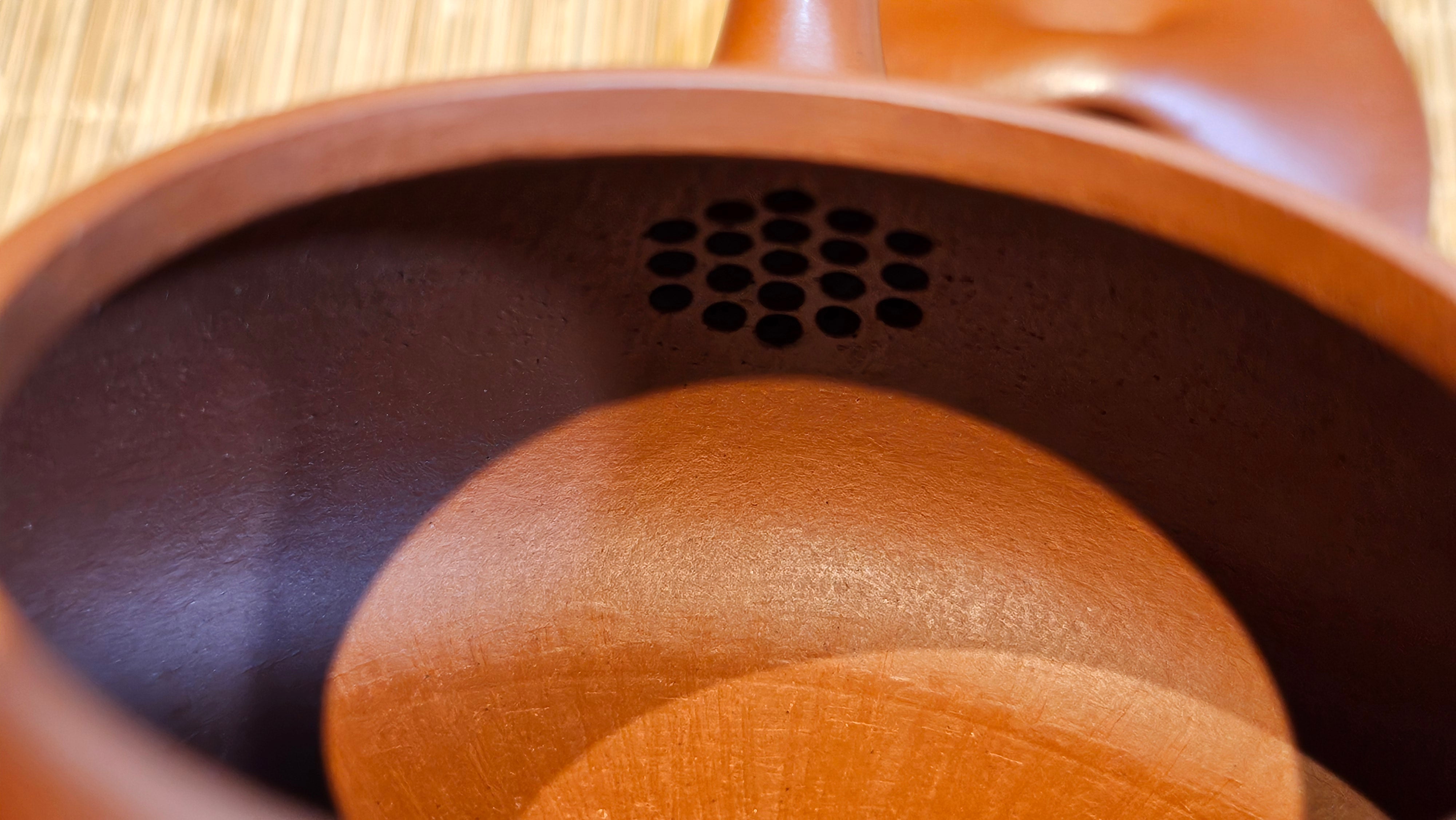 Jing Zhou Shi Piao 景舟石瓢, 281.9ml, Xiao Mei Yao Zhu Ni 小煤窑朱泥, by Craftsman Wang Xing 王兴, Engraving by Craftsman Yi De Shu 一德书 ~ Congratulations!to Mr T.N.! 1647hrs 3rd August 2025, Mississauga!Canada 🇨🇦.