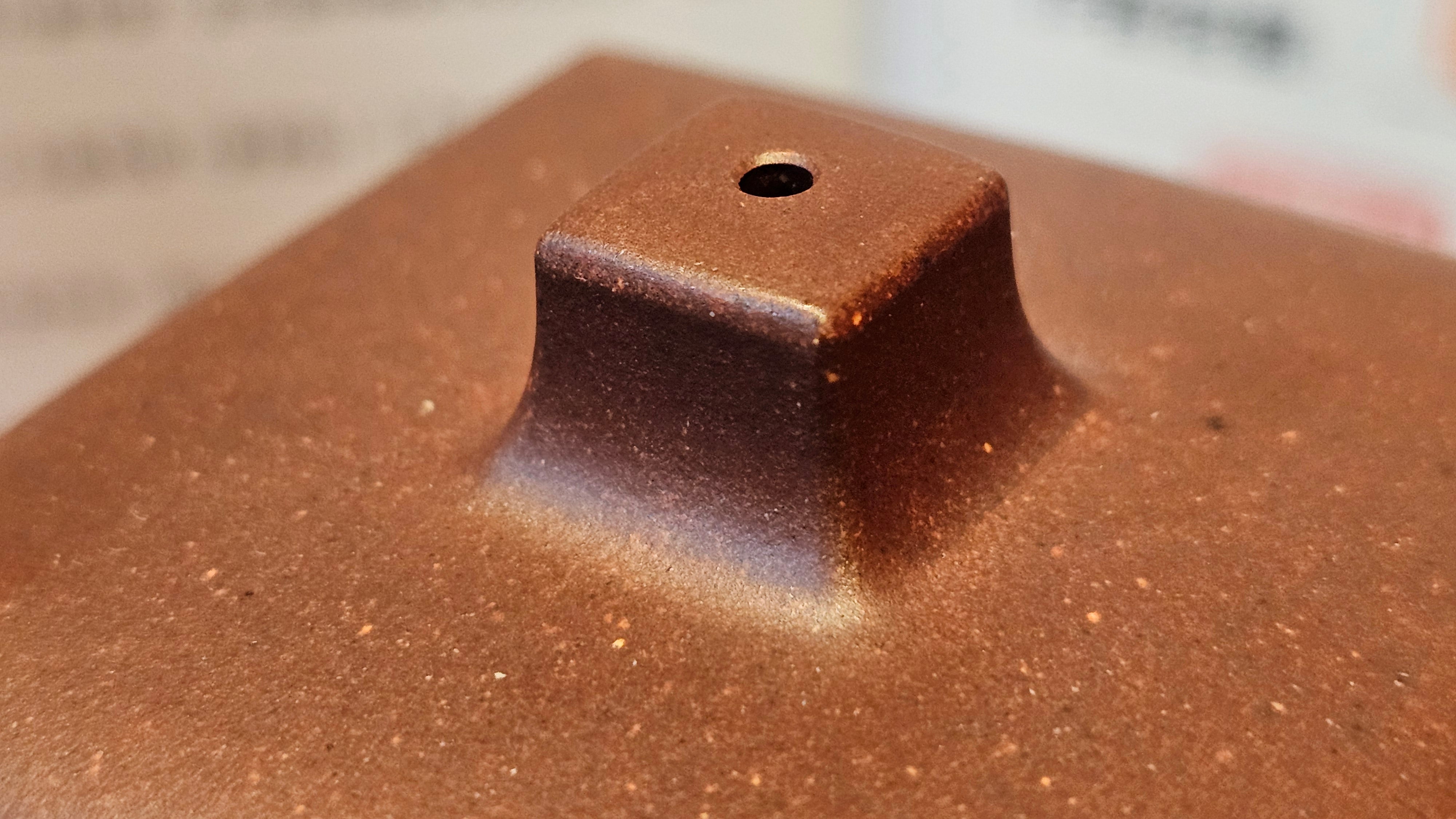 《若思四方》"Ruo Si Si Fang", 251.9ml, with Engraving, Di Cao Qing Zi Ni 底槽青紫泥, by L2A Senior Consummate Artist Yuan Hui 袁辉 ~ Congratulations to Mr D.H.! 0859hrs 13th Sept 2025, Baldwin Park! CA.