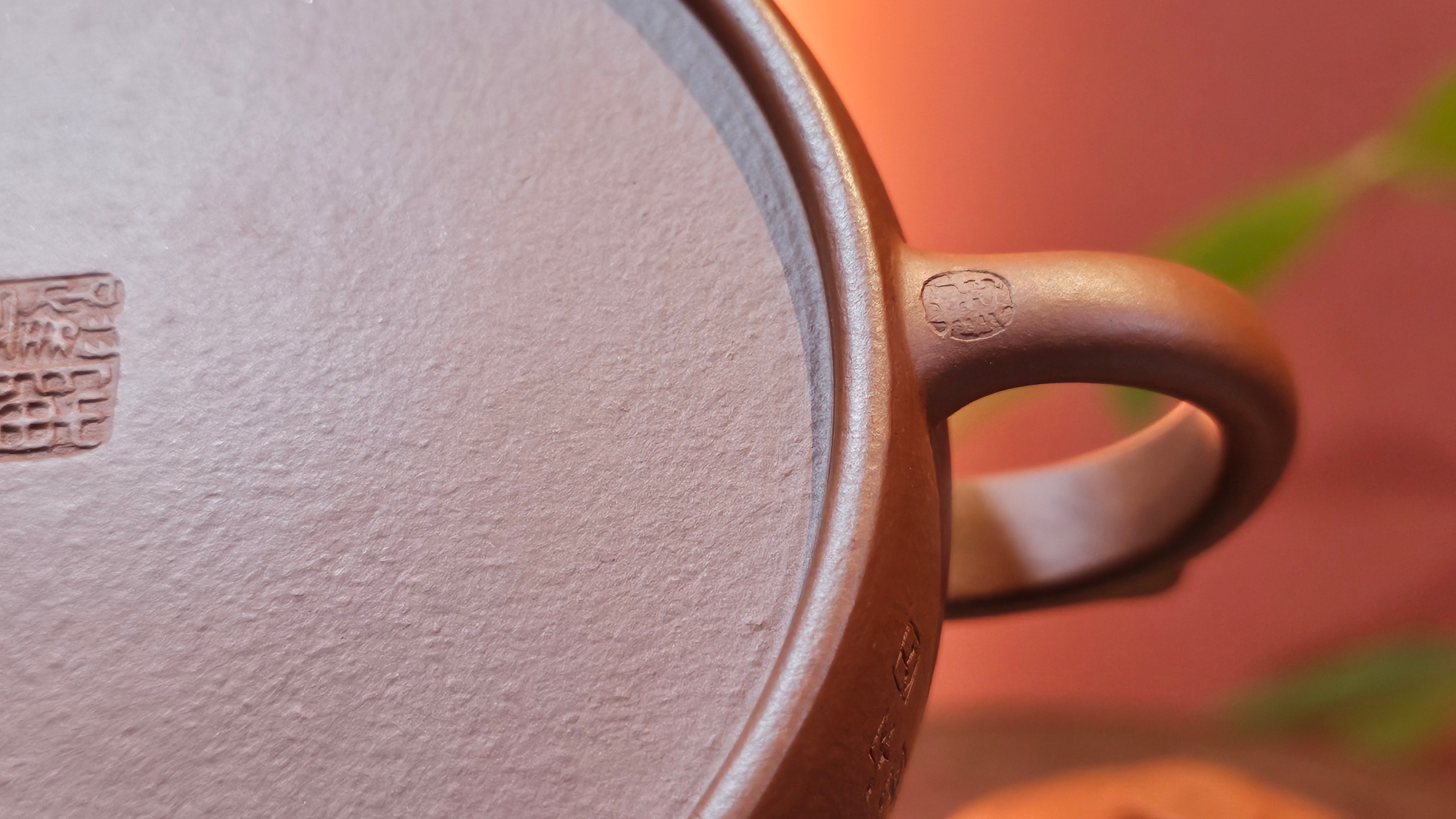 Hua Ting 华庭, 202.3ml (complex, large: 14cm long, 10cm wide), Xiao Mei Yao Zhu Ni 小煤窑朱泥,  by Craftsman Chen Yue Fei 陈跃飞, Engraving by Craftsman Yi De Shu 一德书 ~ Congratulations!to Mr B.H.S! 1627hrs 28th July 2025, Jakarta, Indonesia🇮🇩.