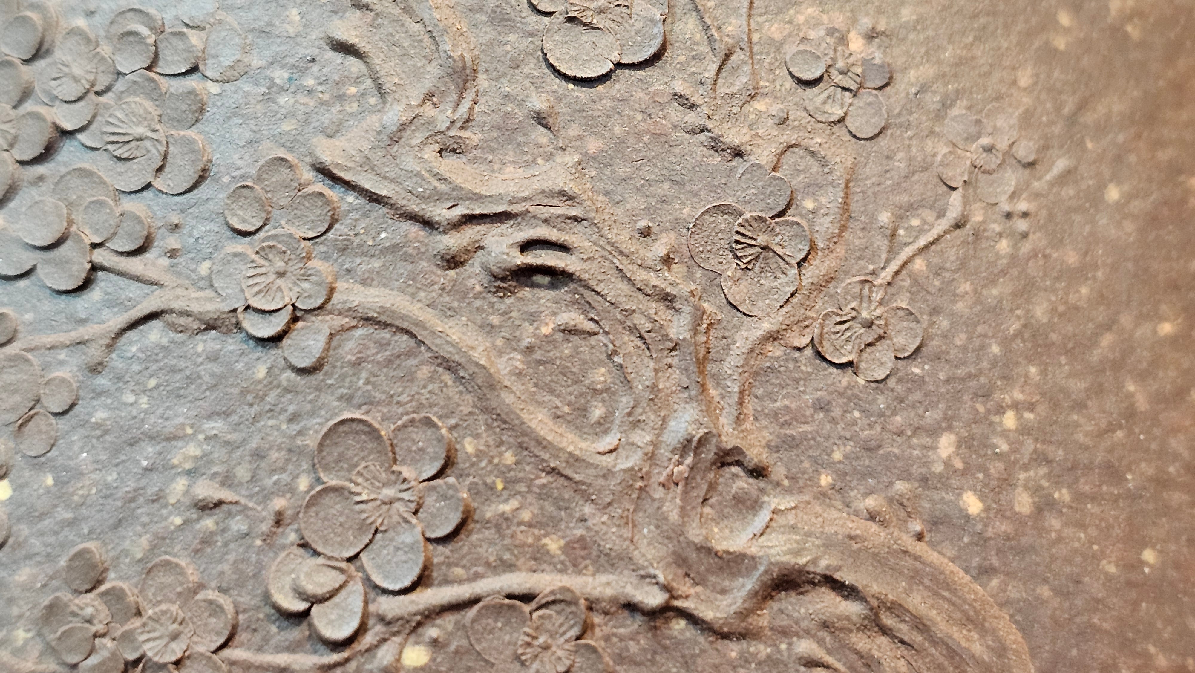 Shi Piao 石瓢 (Zi Ye Shi Piao), 191.1ml, Craftsman Yun Shen 云深 performing *EXQUISITE WHOLE-BODY Clay Sculpting 泥绘 of Plum Blossoms 梅花*, pot by Craftsman Chen Huan 陈欢; Lao Zi Ni 老紫泥 ~ Congratulations to Mr C.L.! 2046hrs 26th August 2025, Chicago! IL!