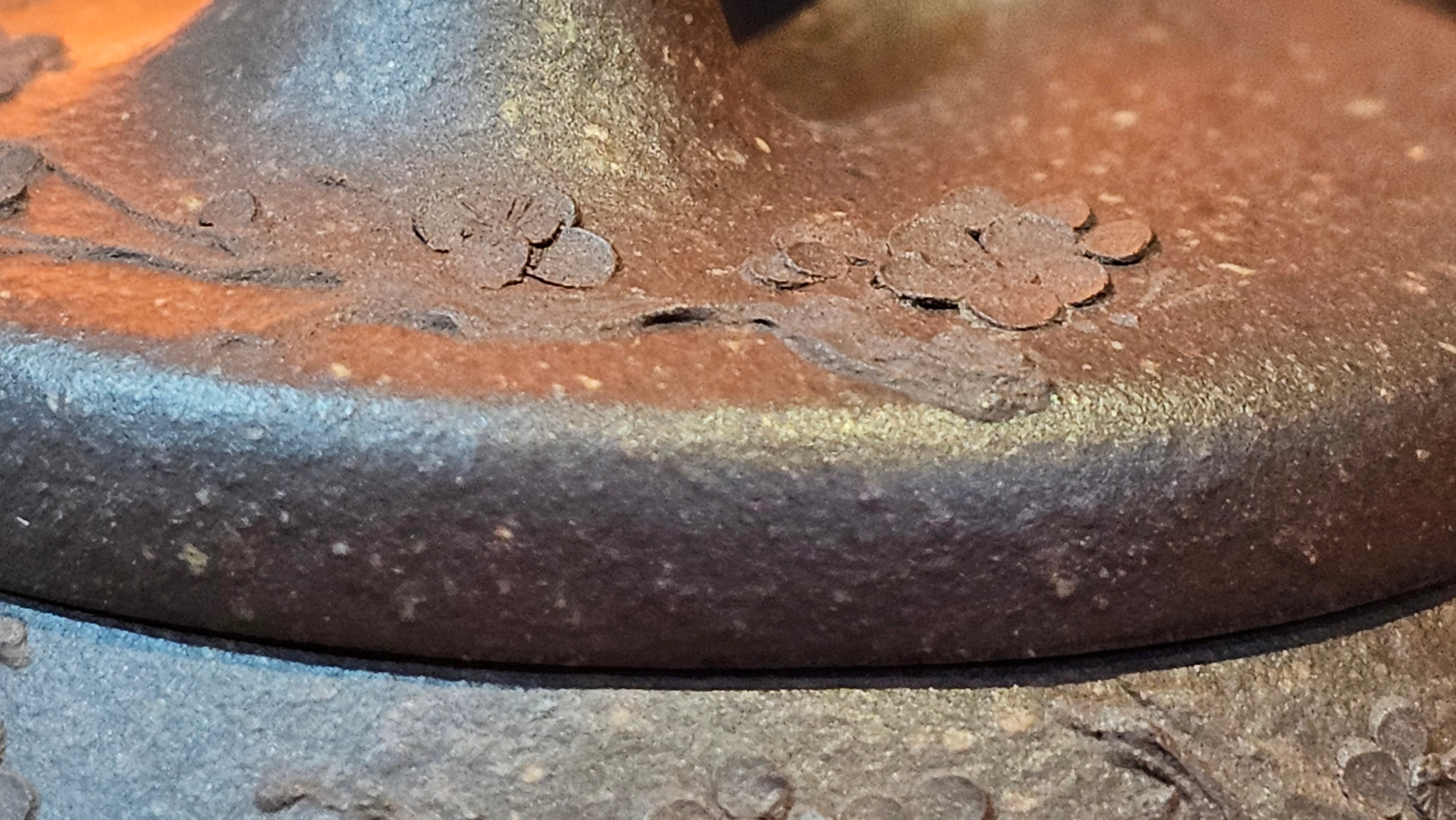 Shi Piao 石瓢 (Zi Ye Shi Piao), 191.1ml, Craftsman Yun Shen 云深 performing *EXQUISITE WHOLE-BODY Clay Sculpting 泥绘 of Plum Blossoms 梅花*, pot by Craftsman Chen Huan 陈欢; Lao Zi Ni 老紫泥 ~ Congratulations to Mr C.L.! 2046hrs 26th August 2025, Chicago! IL!