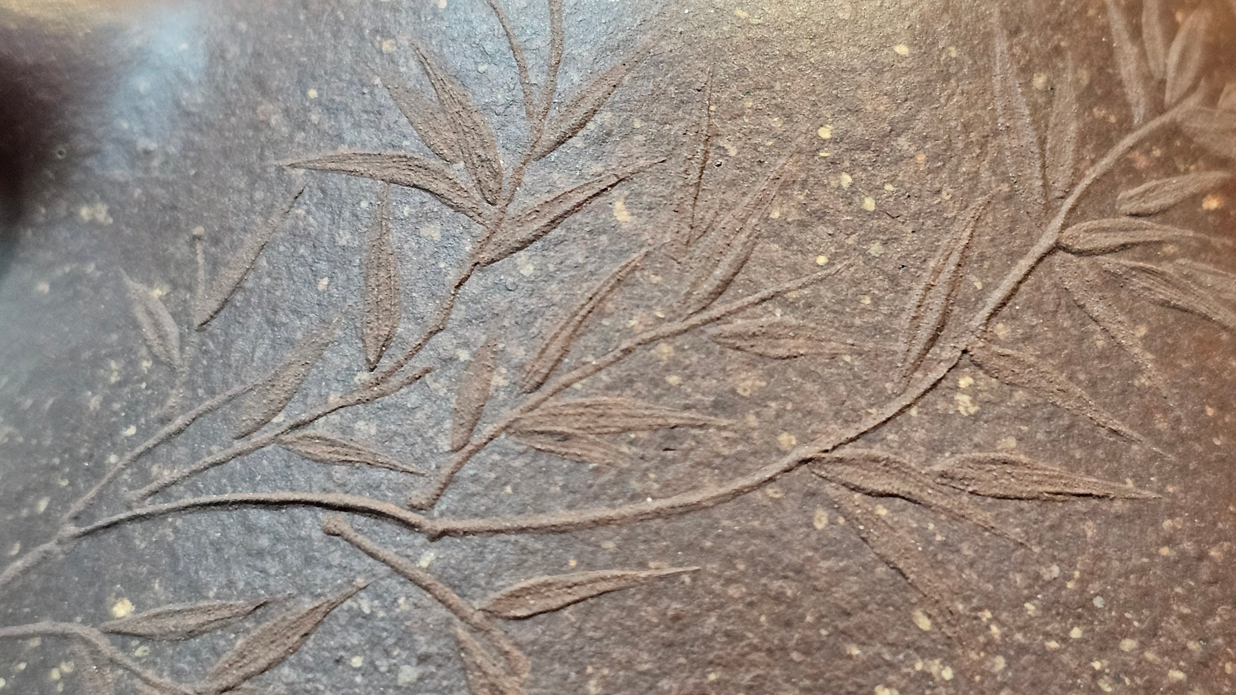 Shi Piao 石瓢 (Zi Ye Shi Piao), 191.1ml, Craftsman Yun Shen 云深 performing *EXQUISITE WHOLE-BODY Clay Sculpting 泥绘 of Plum Blossoms 梅花*, pot by Craftsman Chen Huan 陈欢; Lao Zi Ni 老紫泥 ~ Congratulations to Mr C.L.! 2046hrs 26th August 2025, Chicago! IL!