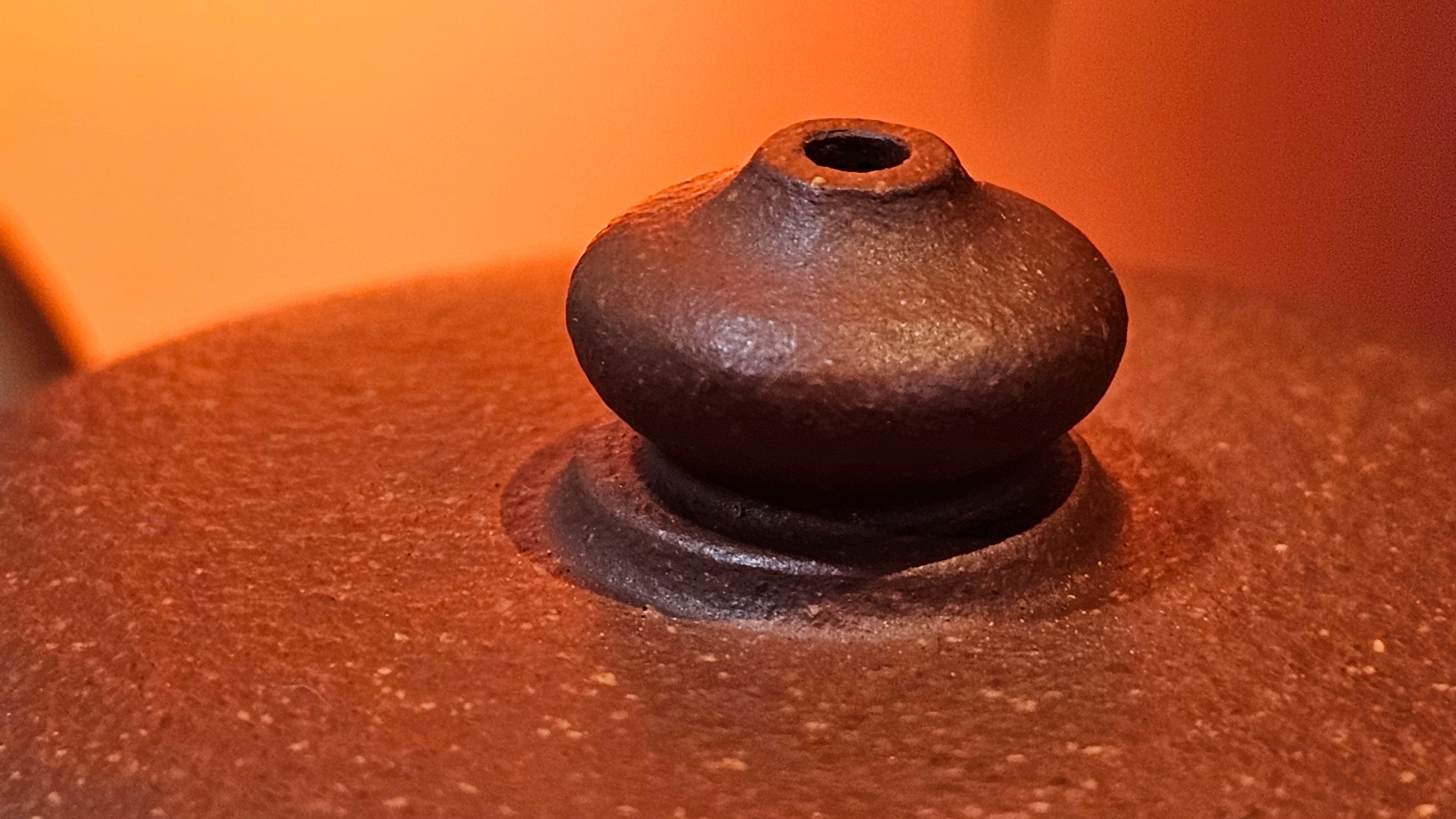 Ming Lu 明炉, 157.6ml, Hong Jiang Po Ni 红降坡泥, by our Collaborative Craftsman Chen Gui Zhi 陈桂枝。(Red JiangPoNi is rarer than Yellow JiangPoNi, XiaoMeiYao ZhuNi & ZhaoZhuang ZhuNi) ~ Congratulations to Mr J.K.! 1815hrs 1st August 2025, Stolberg, Germany🇩🇪