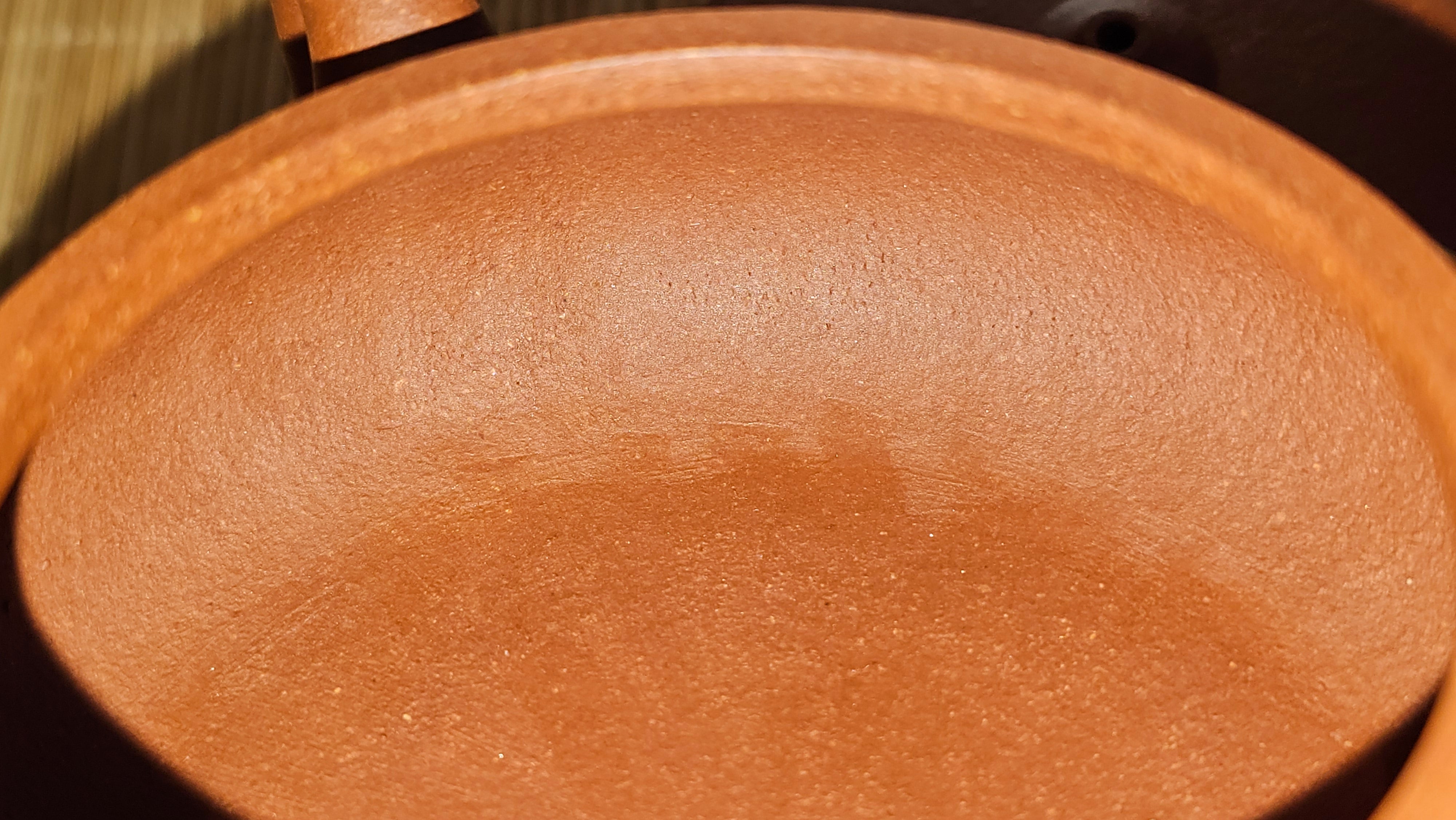 Ming Lu 明炉, 157.6ml, Hong Jiang Po Ni 红降坡泥, by our Collaborative Craftsman Chen Gui Zhi 陈桂枝。(Red JiangPoNi is rarer than Yellow JiangPoNi, XiaoMeiYao ZhuNi & ZhaoZhuang ZhuNi) ~ Congratulations to Mr J.K.! 1815hrs 1st August 2025, Stolberg, Germany🇩🇪