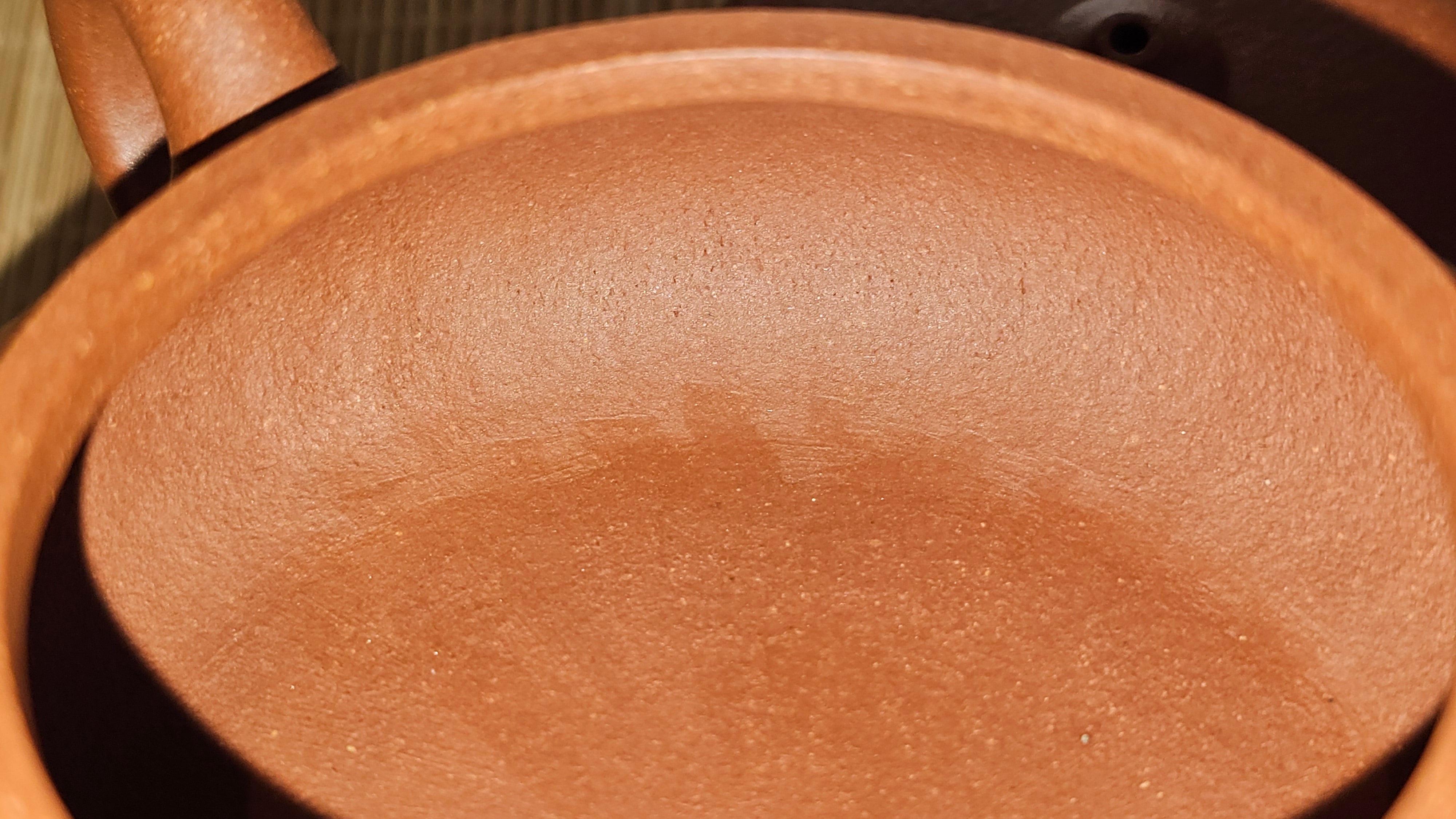 Ming Lu 明炉, 157.6ml, Hong Jiang Po Ni 红降坡泥, by our Collaborative Craftsman Chen Gui Zhi 陈桂枝。(Red JiangPoNi is rarer than Yellow JiangPoNi, XiaoMeiYao ZhuNi & ZhaoZhuang ZhuNi) ~ Congratulations to Mr J.K.! 1815hrs 1st August 2025, Stolberg, Germany🇩🇪