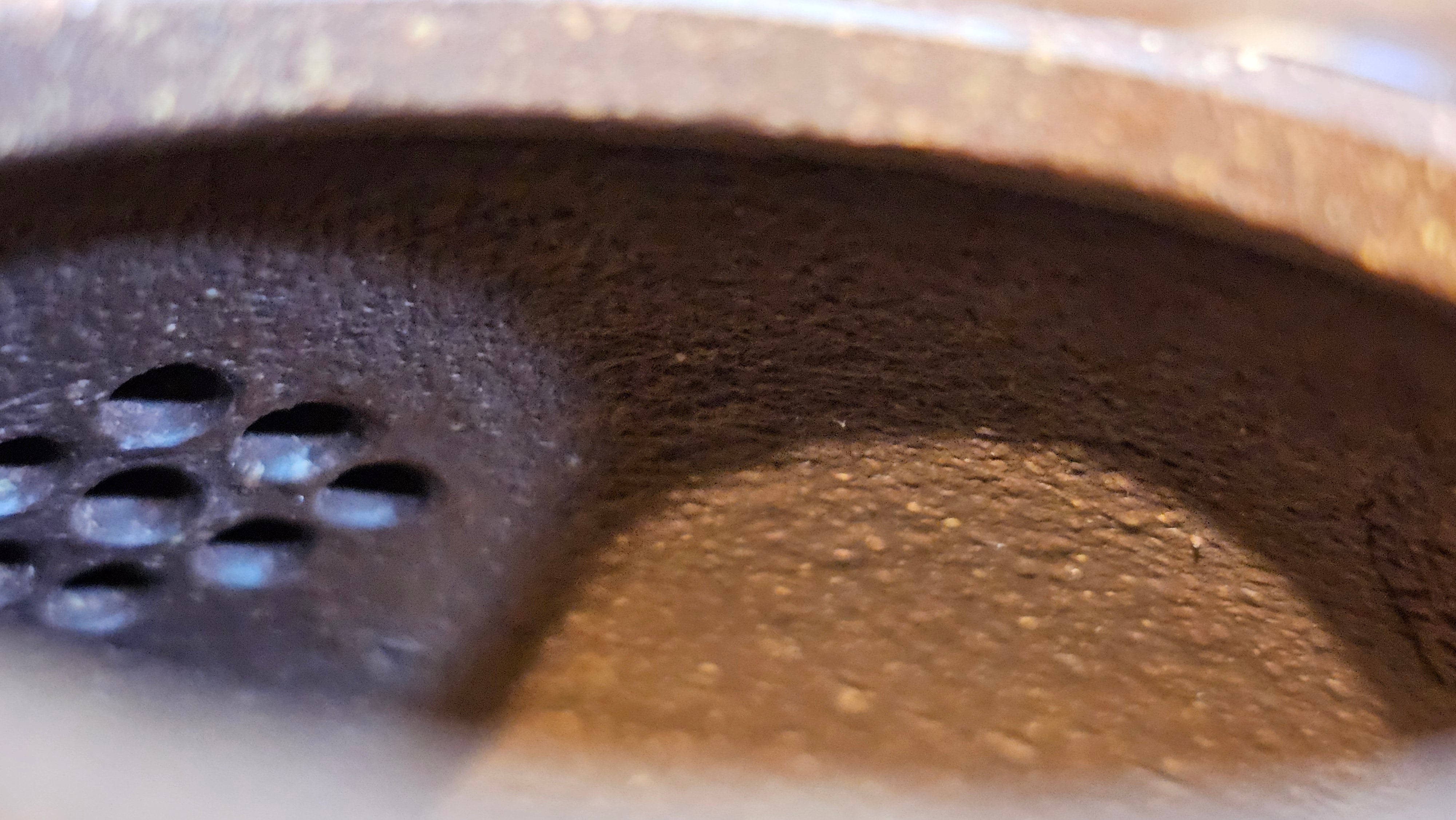 Shi Piao 石瓢 (Zi Ye Shi Piao), 191.1ml, Craftsman Yun Shen 云深 performing *EXQUISITE WHOLE-BODY Clay Sculpting 泥绘 of Plum Blossoms 梅花*, pot by Craftsman Chen Huan 陈欢; Lao Zi Ni 老紫泥 ~ Congratulations to Mr C.L.! 2046hrs 26th August 2025, Chicago! IL!