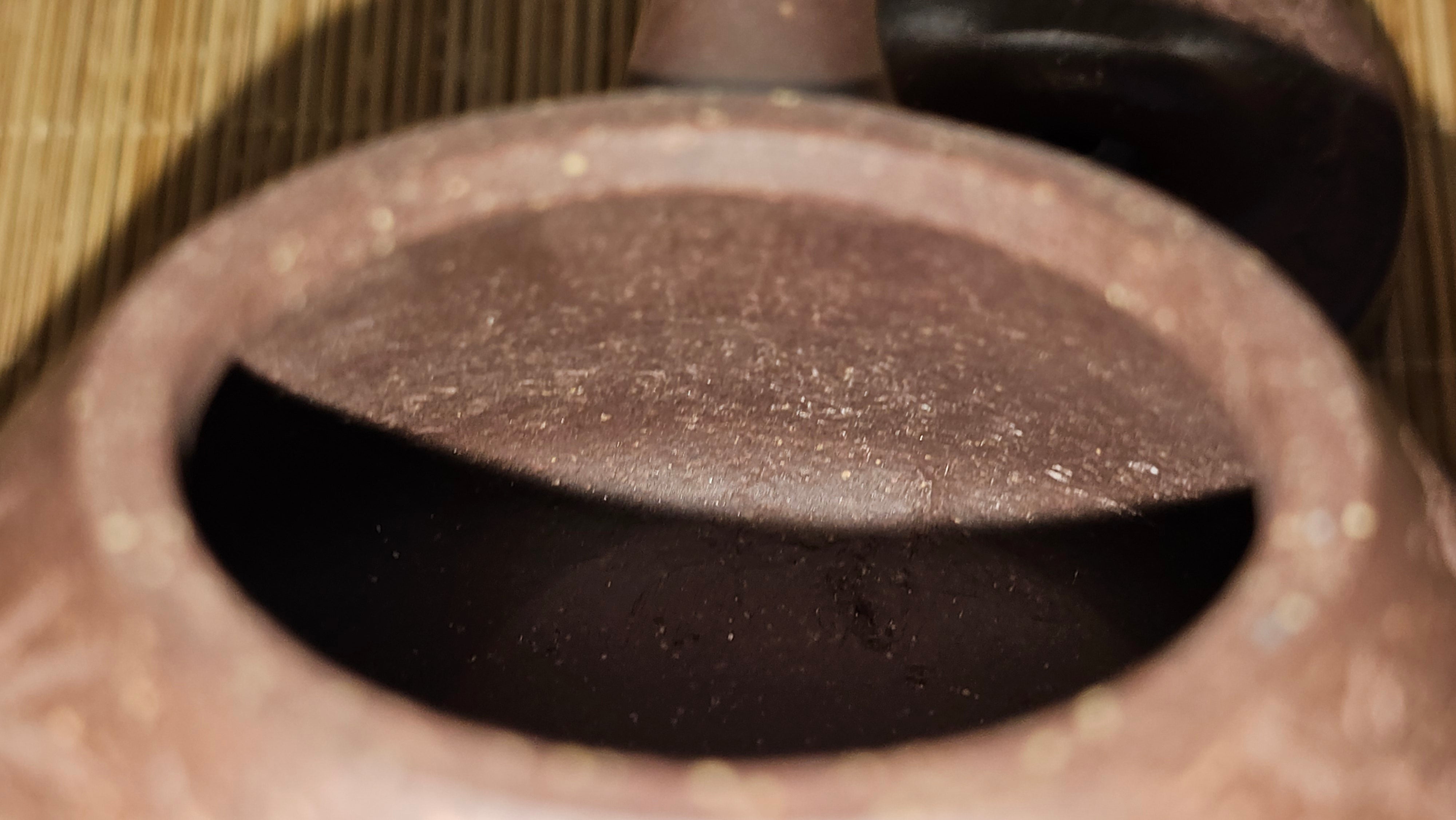 Shi Piao 石瓢 (Zi Ye Shi Piao), 191.1ml, Craftsman Yun Shen 云深 performing *EXQUISITE WHOLE-BODY Clay Sculpting 泥绘 of Plum Blossoms 梅花*, pot by Craftsman Chen Huan 陈欢; Lao Zi Ni 老紫泥 ~ Congratulations to Mr C.L.! 2046hrs 26th August 2025, Chicago! IL!