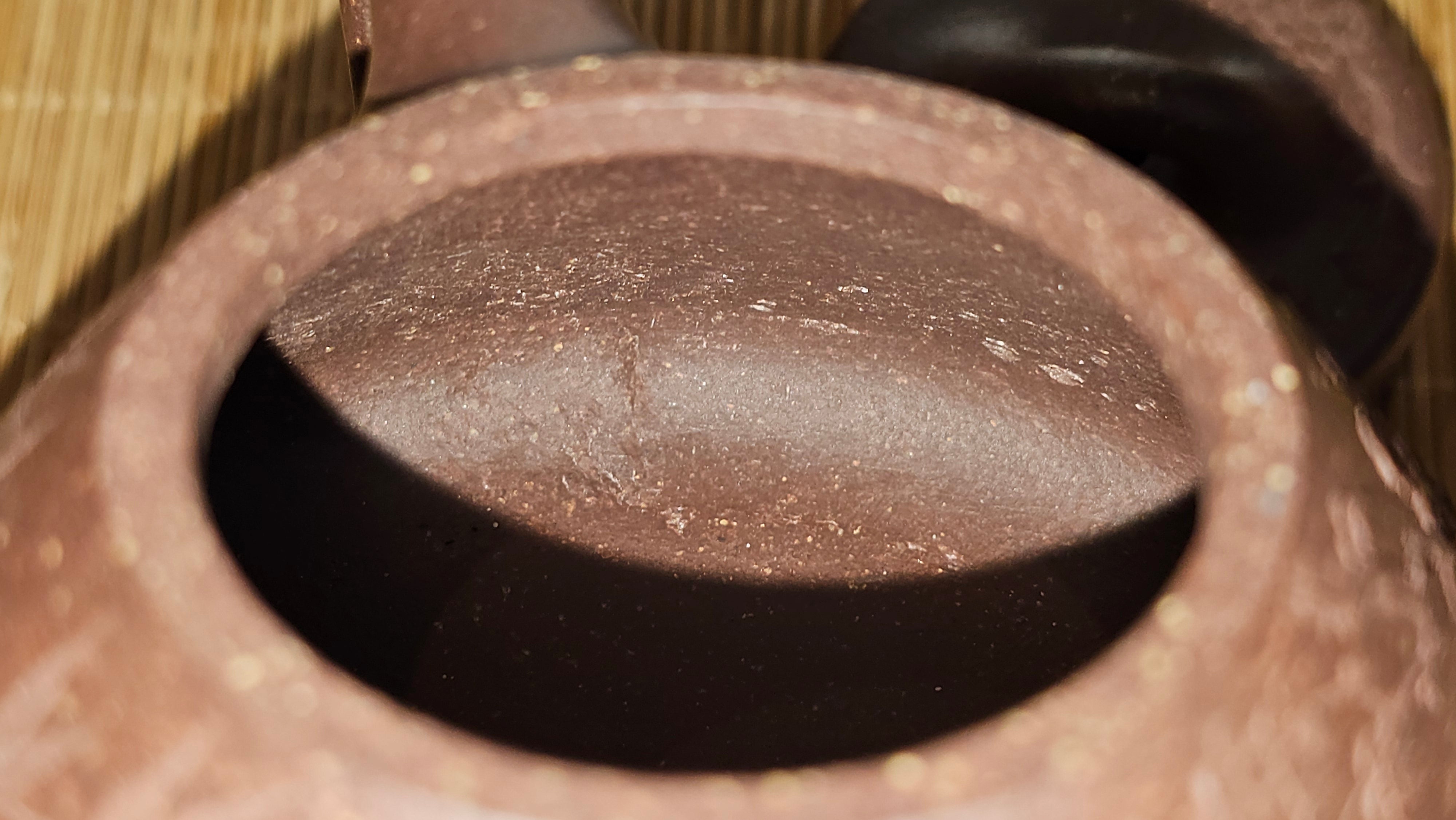 Shi Piao 石瓢 (Zi Ye Shi Piao), 191.1ml, Craftsman Yun Shen 云深 performing *EXQUISITE WHOLE-BODY Clay Sculpting 泥绘 of Plum Blossoms 梅花*, pot by Craftsman Chen Huan 陈欢; Lao Zi Ni 老紫泥 ~ Congratulations to Mr C.L.! 2046hrs 26th August 2025, Chicago! IL!