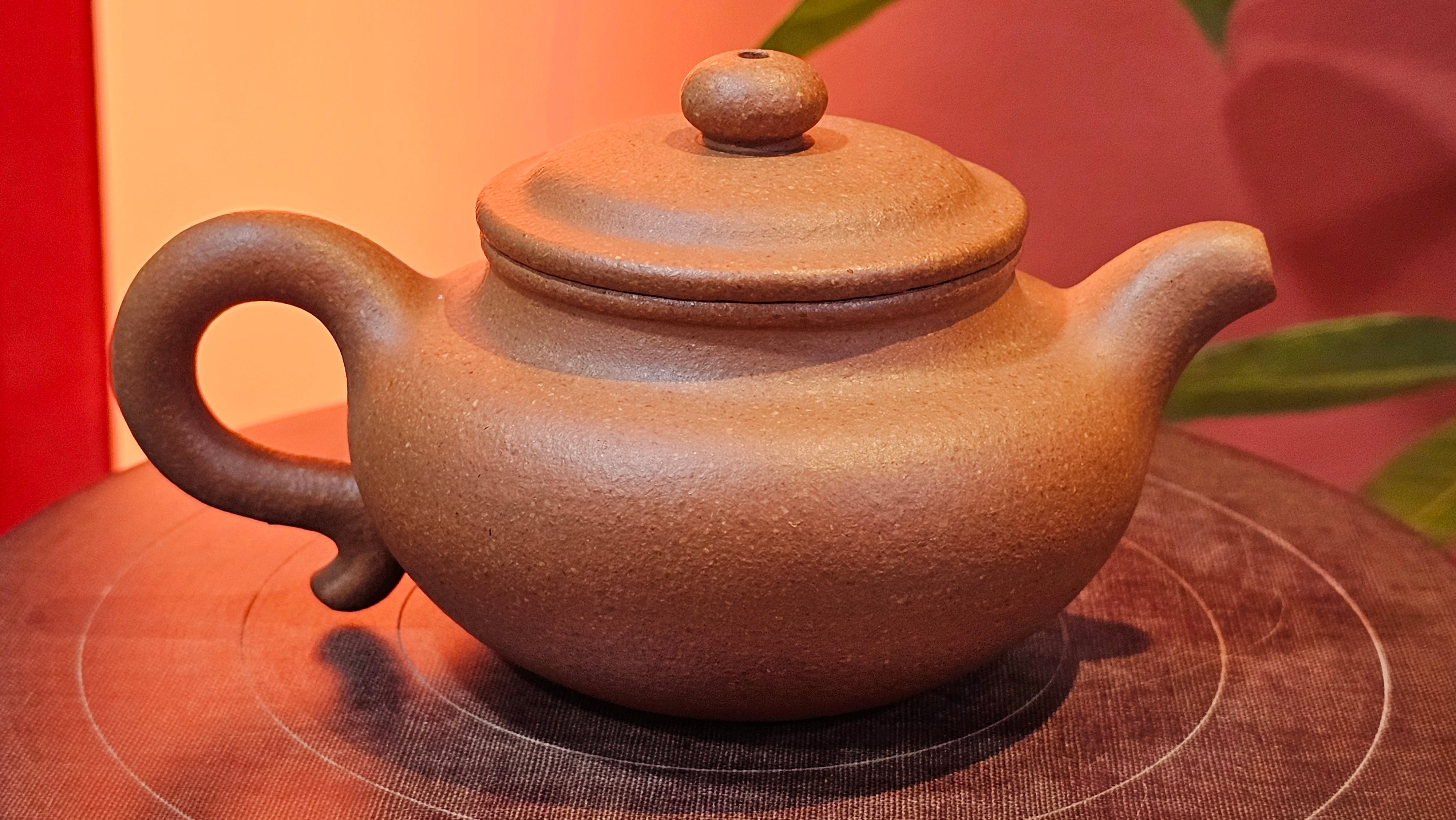 Fang Gu 仿古, 149.8ml, Huang Jiang Po Ni 黄降坡泥, by our Collaborative Craftsman Chen Fa Chu 陈法初 ~!Congratulations to Ms K.F.!0807hrs 2nd August 2025, Wethersfield, CT!