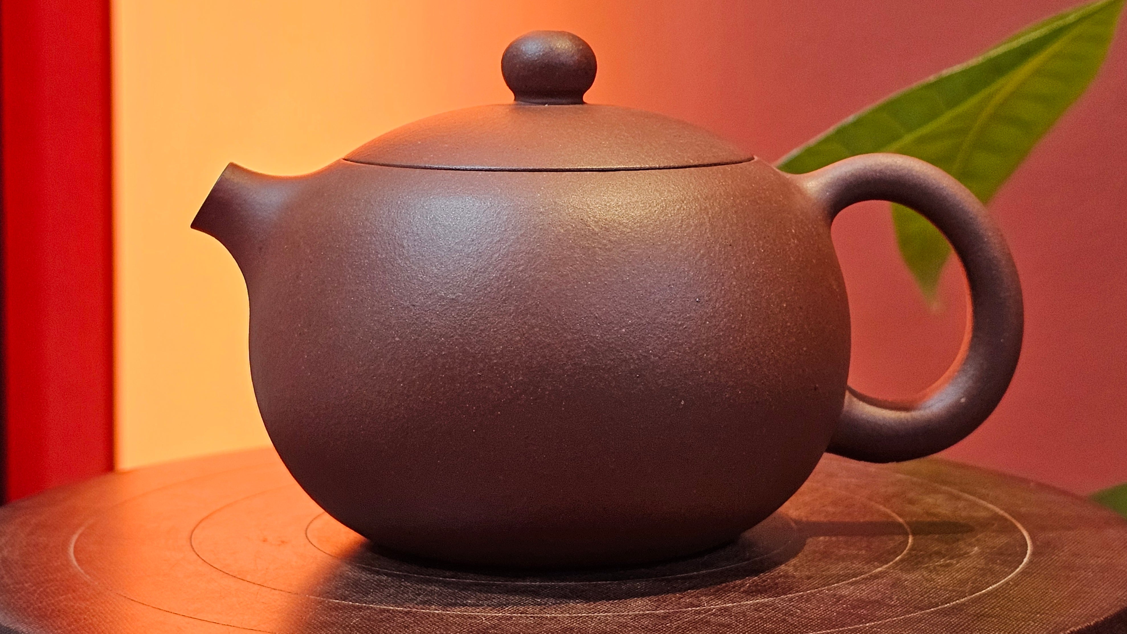 Xi Shi 西施, 209.1ml, Di Cao Qing Zi Ni 底槽青紫泥, by Craftsman Gu Xiao Ming 顾小明 ~ Congratulations to Mr J.L.!!0444hrs 4th August 2025, Dacula, GA.