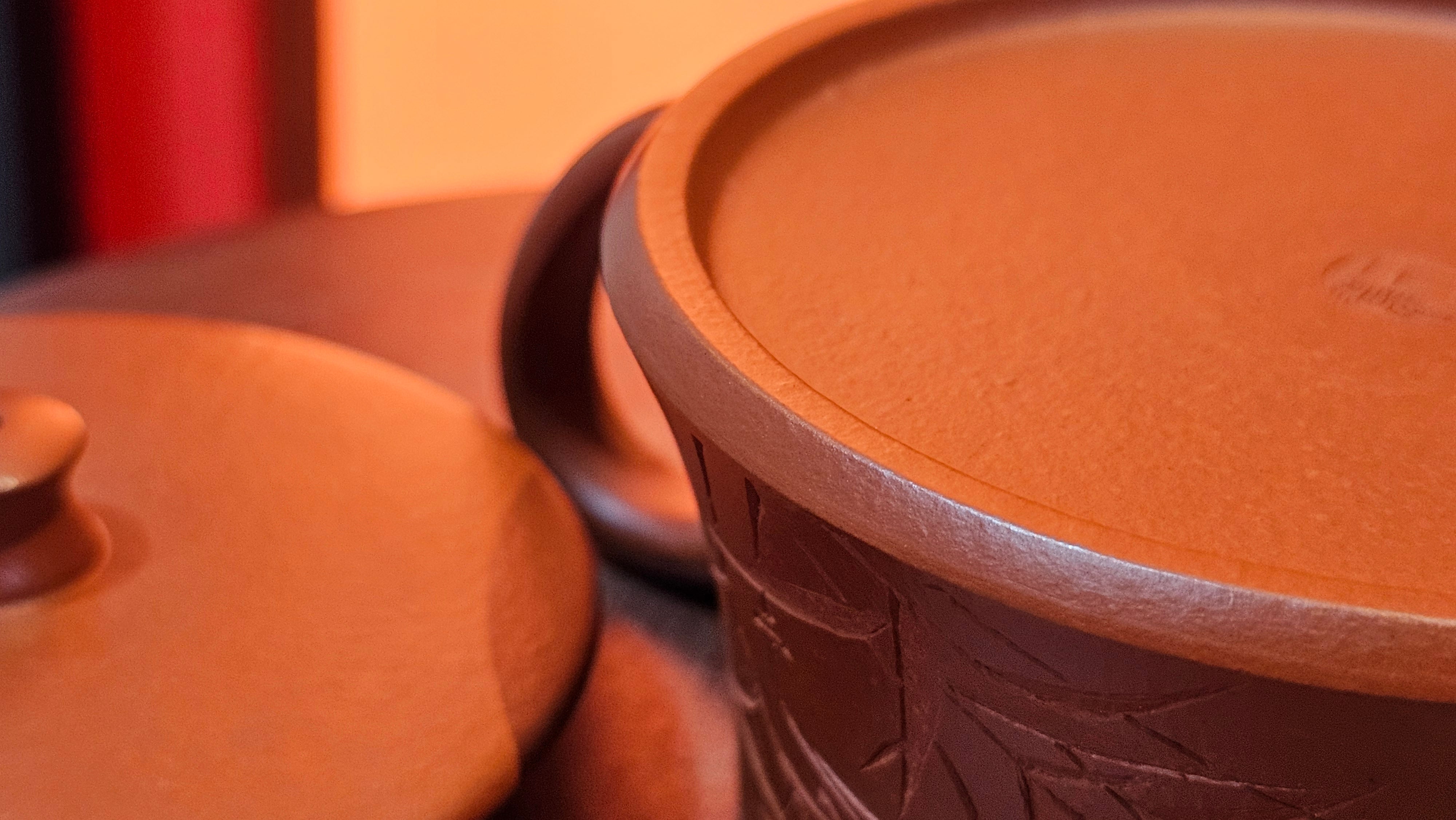 Yun Zhu 云柱 "Pillar of the Heavens", 138.7ml, Xiao Mei Yao Zhu Ni 小煤窑朱泥, by our Collaborative Craftsman Wang Hui ~ "劲竹凌风" & Bamboo Engraving by Craftsman Yi De Shu ~ Congratulations to Mr J.G.!2339hrs 4th August 2025, Bellevue Hill, Australia🇦🇺!