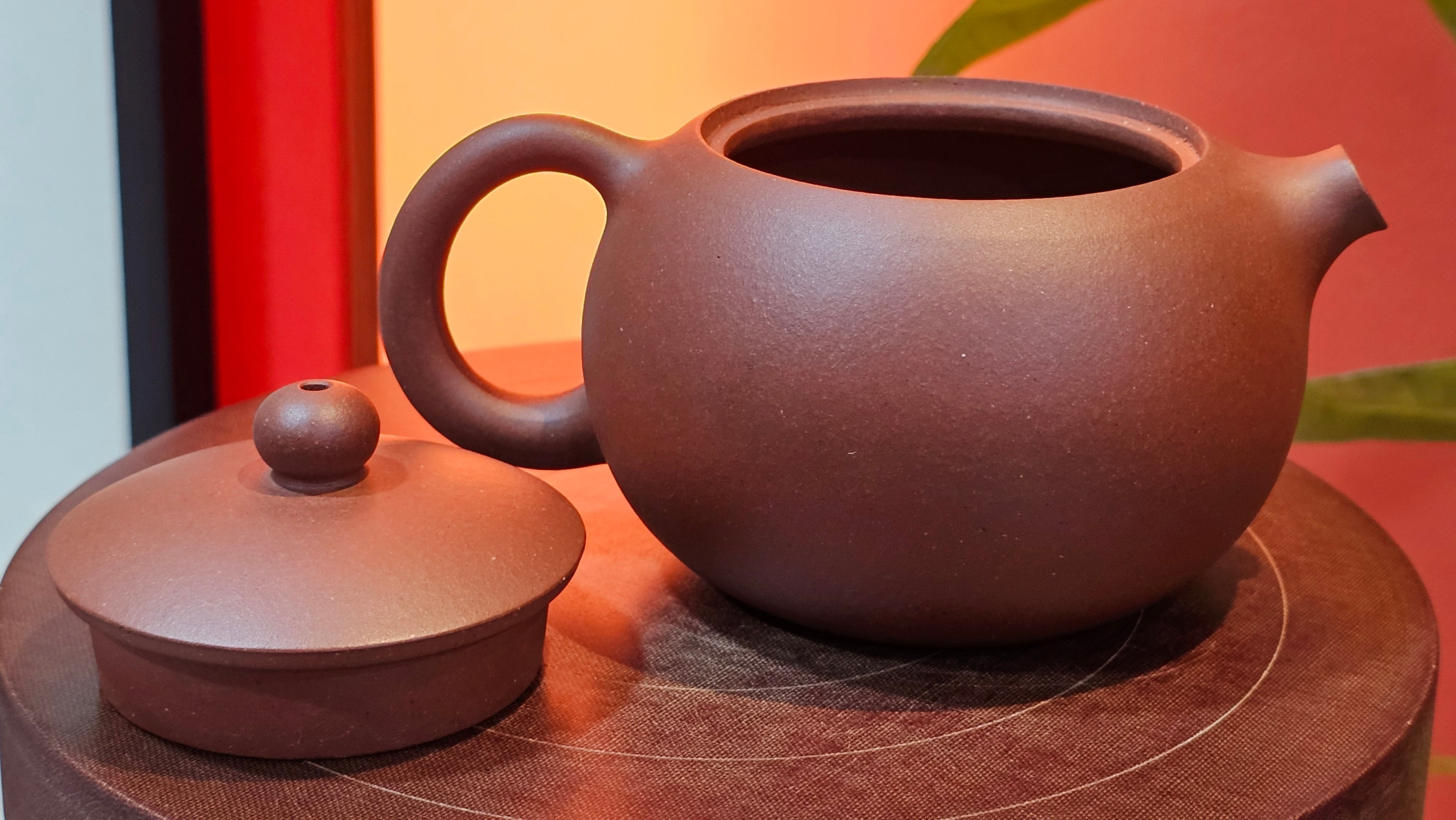 Xi Shi 西施, 209.1ml, Di Cao Qing Zi Ni 底槽青紫泥, by Craftsman Gu Xiao Ming 顾小明 ~ Congratulations to Mr J.L.!!0444hrs 4th August 2025, Dacula, GA.