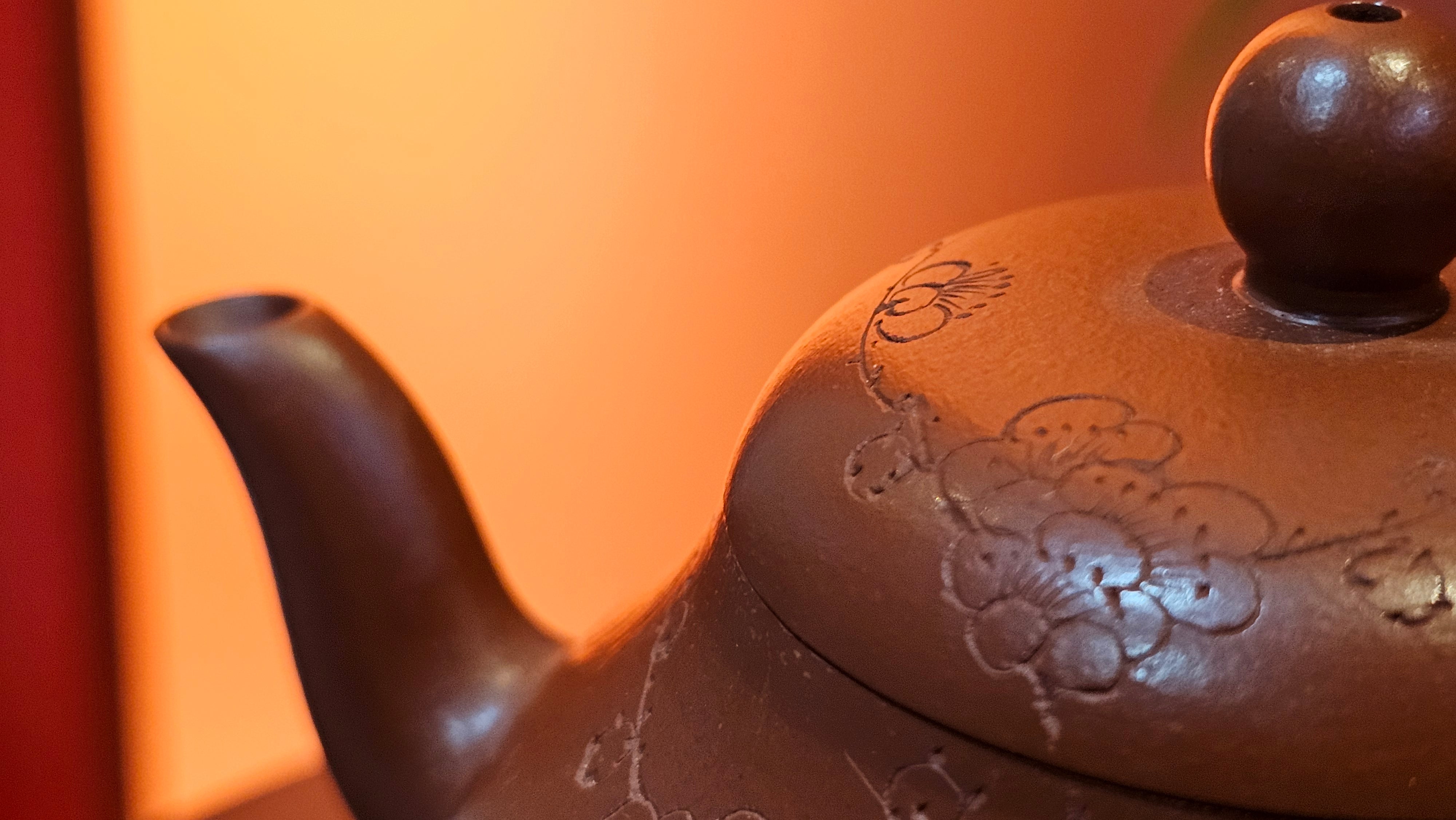 Li Xing 梨形, 177.5ml, Xiao Mei Yao Zhu Ni 小煤窑朱泥 by our Collaborative Craftsman Zhai Yi Yao 翟一耀, 梅花刻绘, Engraving of Plum Blossoms and Calligraphy, by Craftsman Yi De Shu 一德书 ~ Congratulations to!Mr A.K., 1226hrs 4th August 2025, Jabłonna! Poland🇵🇱.