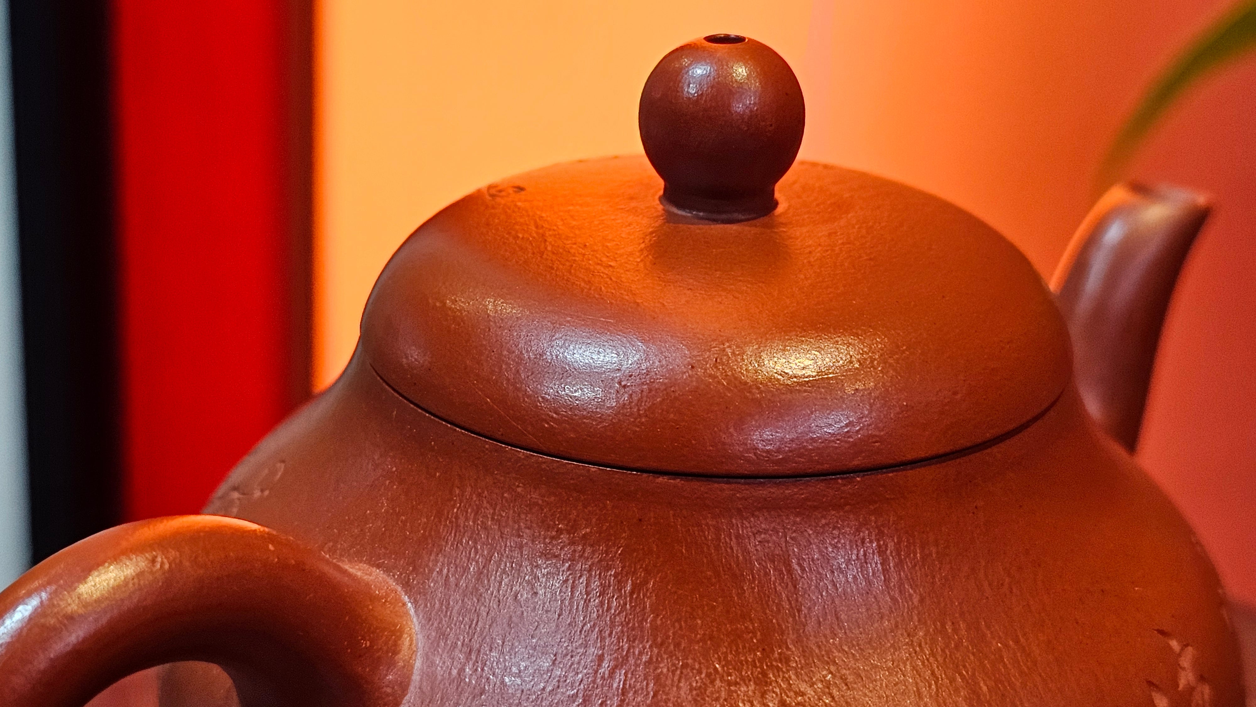 Li Xing 梨形, 177.5ml, Xiao Mei Yao Zhu Ni 小煤窑朱泥 by our Collaborative Craftsman Zhai Yi Yao 翟一耀, 梅花刻绘, Engraving of Plum Blossoms and Calligraphy, by Craftsman Yi De Shu 一德书 ~ Congratulations to!Mr A.K., 1226hrs 4th August 2025, Jabłonna! Poland🇵🇱.