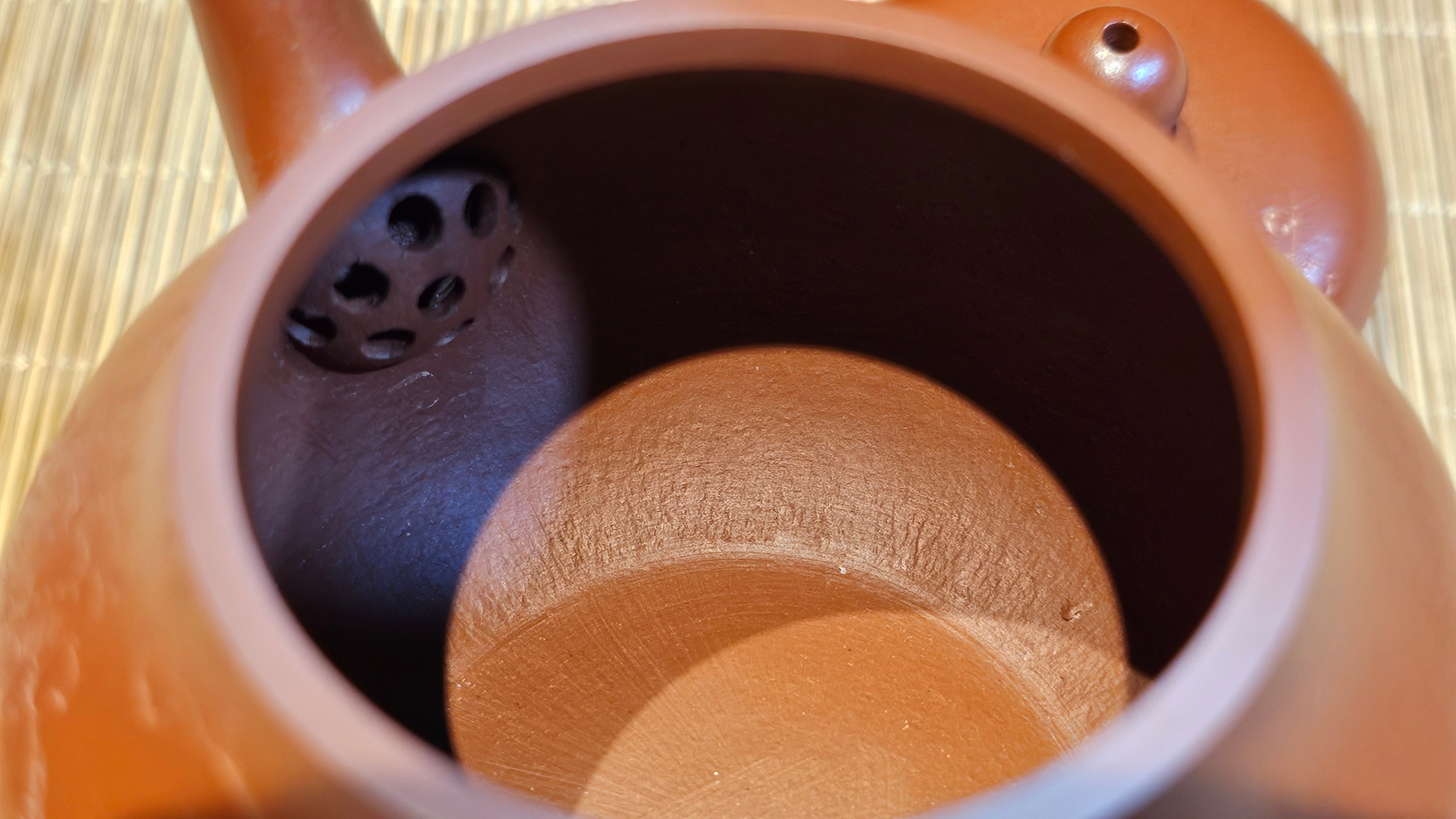 Li Xing 梨形, 177.5ml, Xiao Mei Yao Zhu Ni 小煤窑朱泥 by our Collaborative Craftsman Zhai Yi Yao 翟一耀, 梅花刻绘, Engraving of Plum Blossoms and Calligraphy, by Craftsman Yi De Shu 一德书 ~ Congratulations to!Mr A.K., 1226hrs 4th August 2025, Jabłonna! Poland🇵🇱.