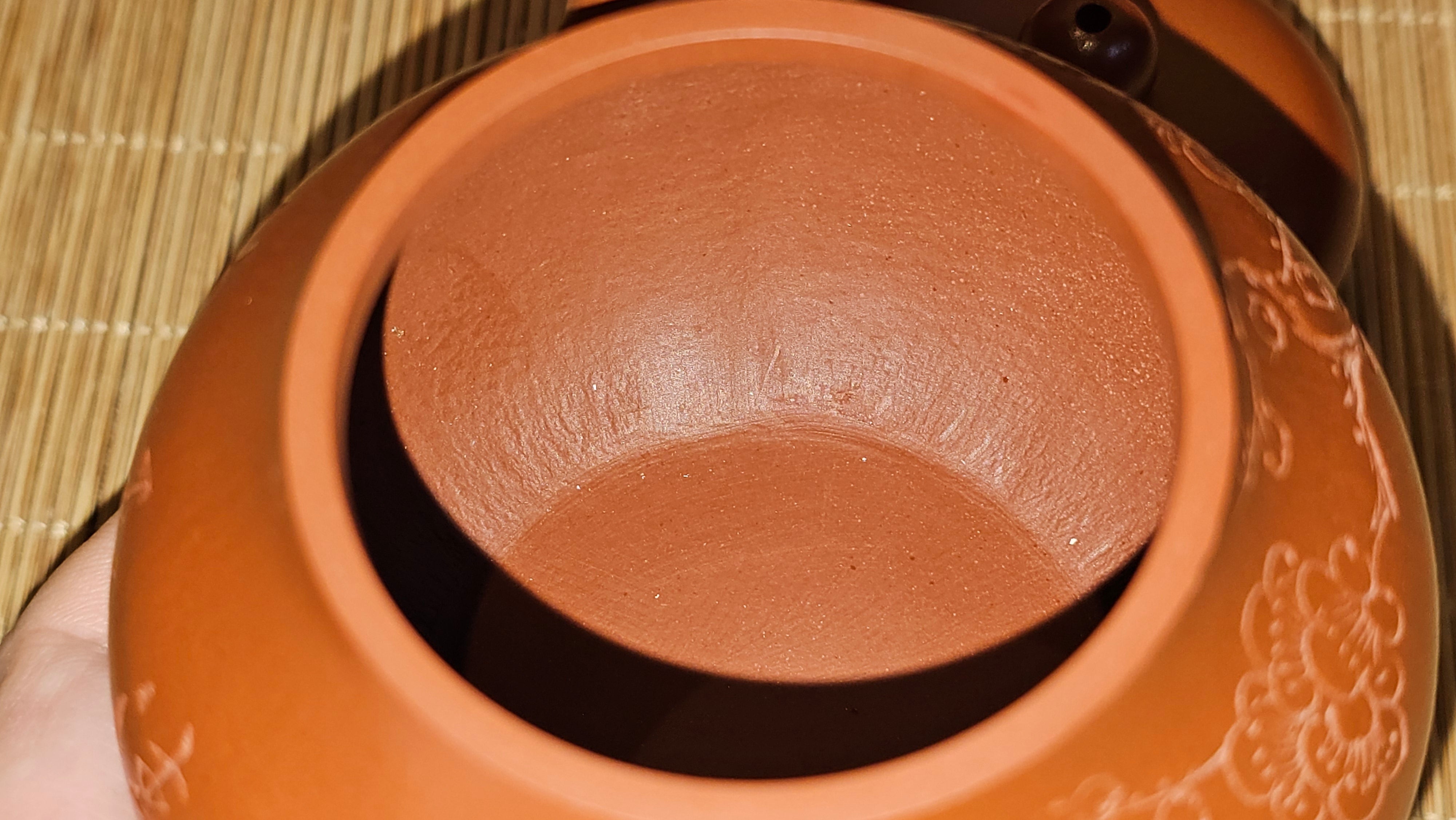 Li Xing 梨形, 177.5ml, Xiao Mei Yao Zhu Ni 小煤窑朱泥 by our Collaborative Craftsman Zhai Yi Yao 翟一耀, 梅花刻绘, Engraving of Plum Blossoms and Calligraphy, by Craftsman Yi De Shu 一德书 ~ Congratulations to!Mr A.K., 1226hrs 4th August 2025, Jabłonna! Poland🇵🇱.