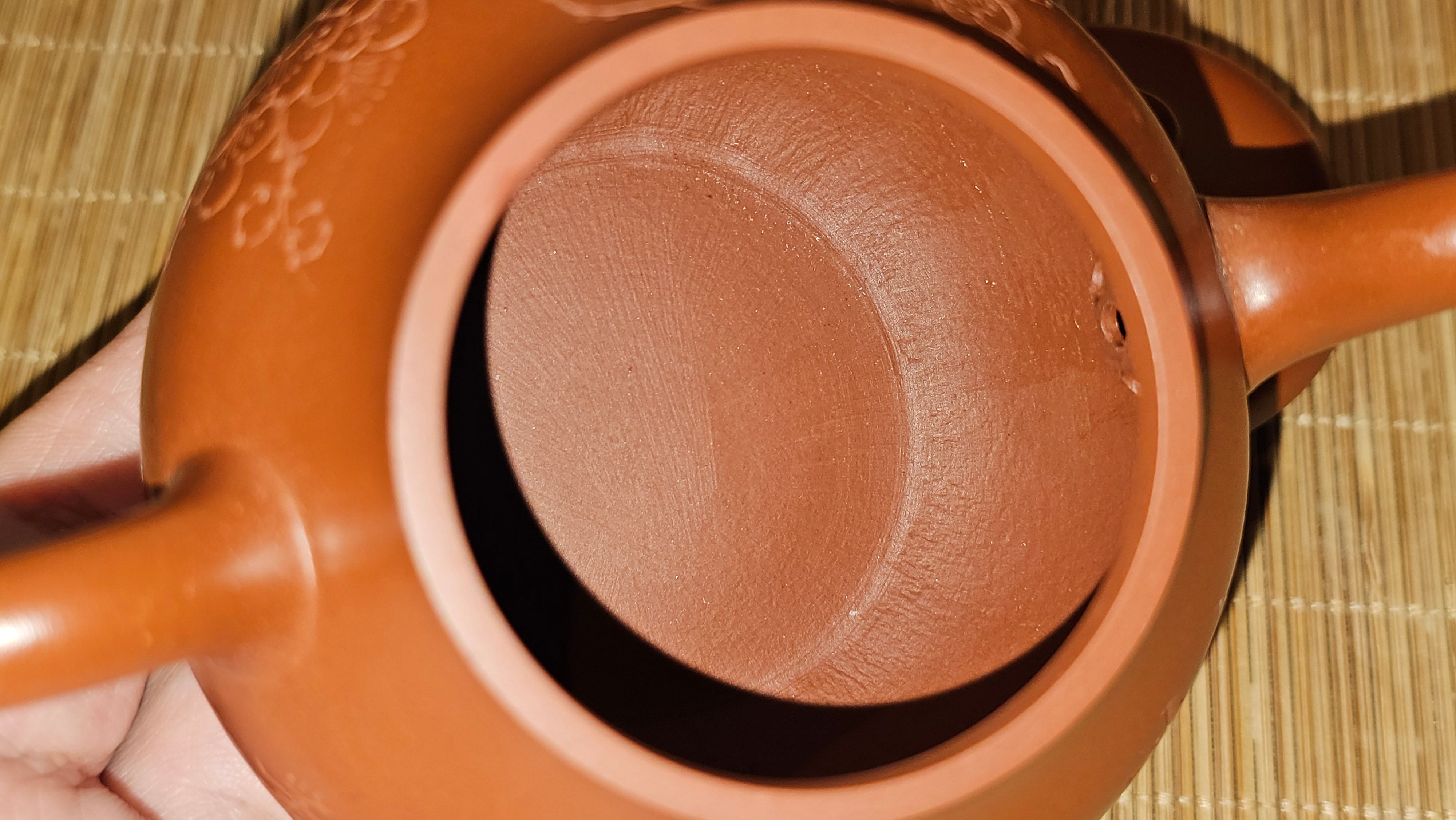 Li Xing 梨形, 177.5ml, Xiao Mei Yao Zhu Ni 小煤窑朱泥 by our Collaborative Craftsman Zhai Yi Yao 翟一耀, 梅花刻绘, Engraving of Plum Blossoms and Calligraphy, by Craftsman Yi De Shu 一德书 ~ Congratulations to!Mr A.K., 1226hrs 4th August 2025, Jabłonna! Poland🇵🇱.