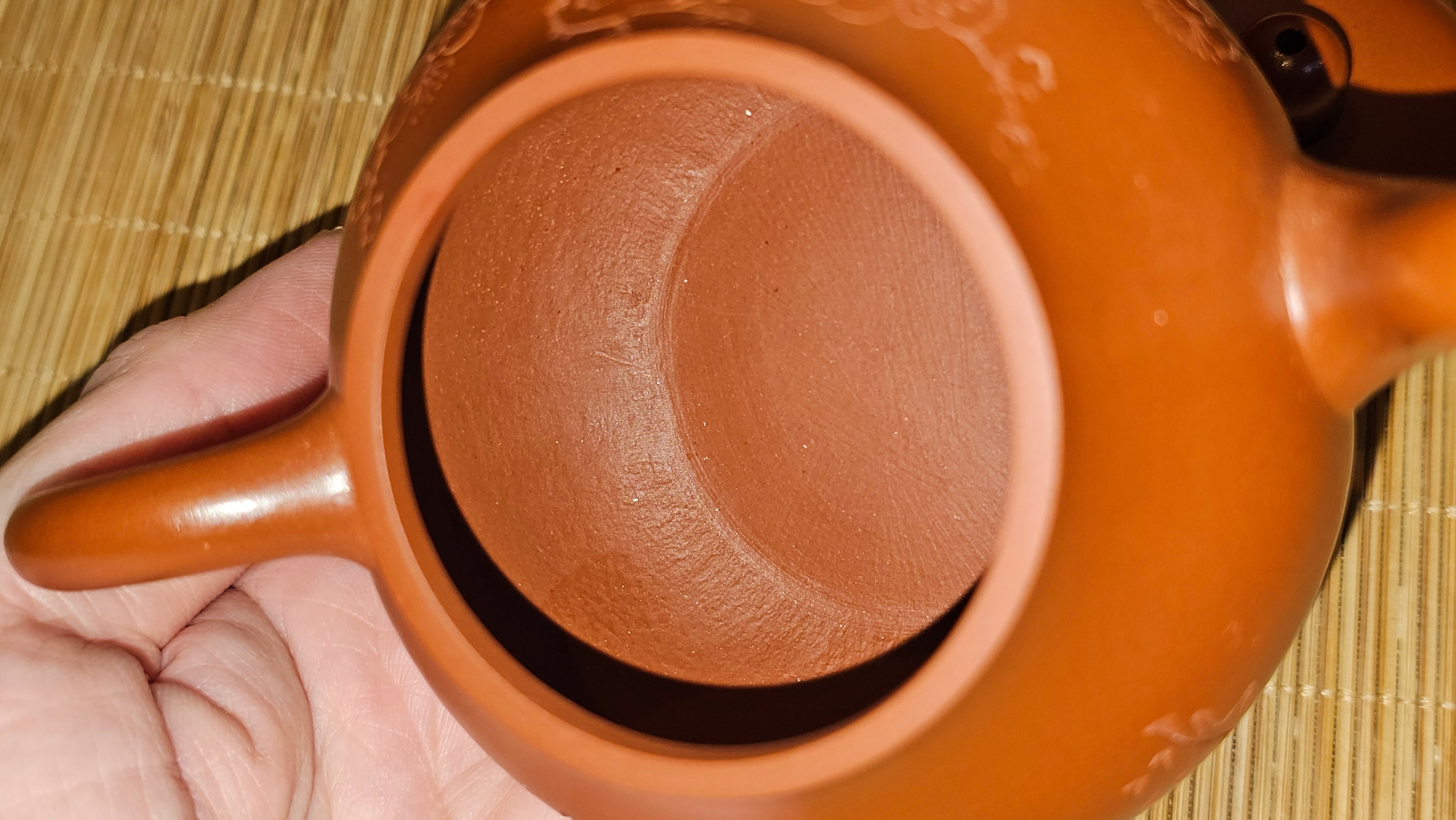 Li Xing 梨形, 177.5ml, Xiao Mei Yao Zhu Ni 小煤窑朱泥 by our Collaborative Craftsman Zhai Yi Yao 翟一耀, 梅花刻绘, Engraving of Plum Blossoms and Calligraphy, by Craftsman Yi De Shu 一德书 ~ Congratulations to!Mr A.K., 1226hrs 4th August 2025, Jabłonna! Poland🇵🇱.