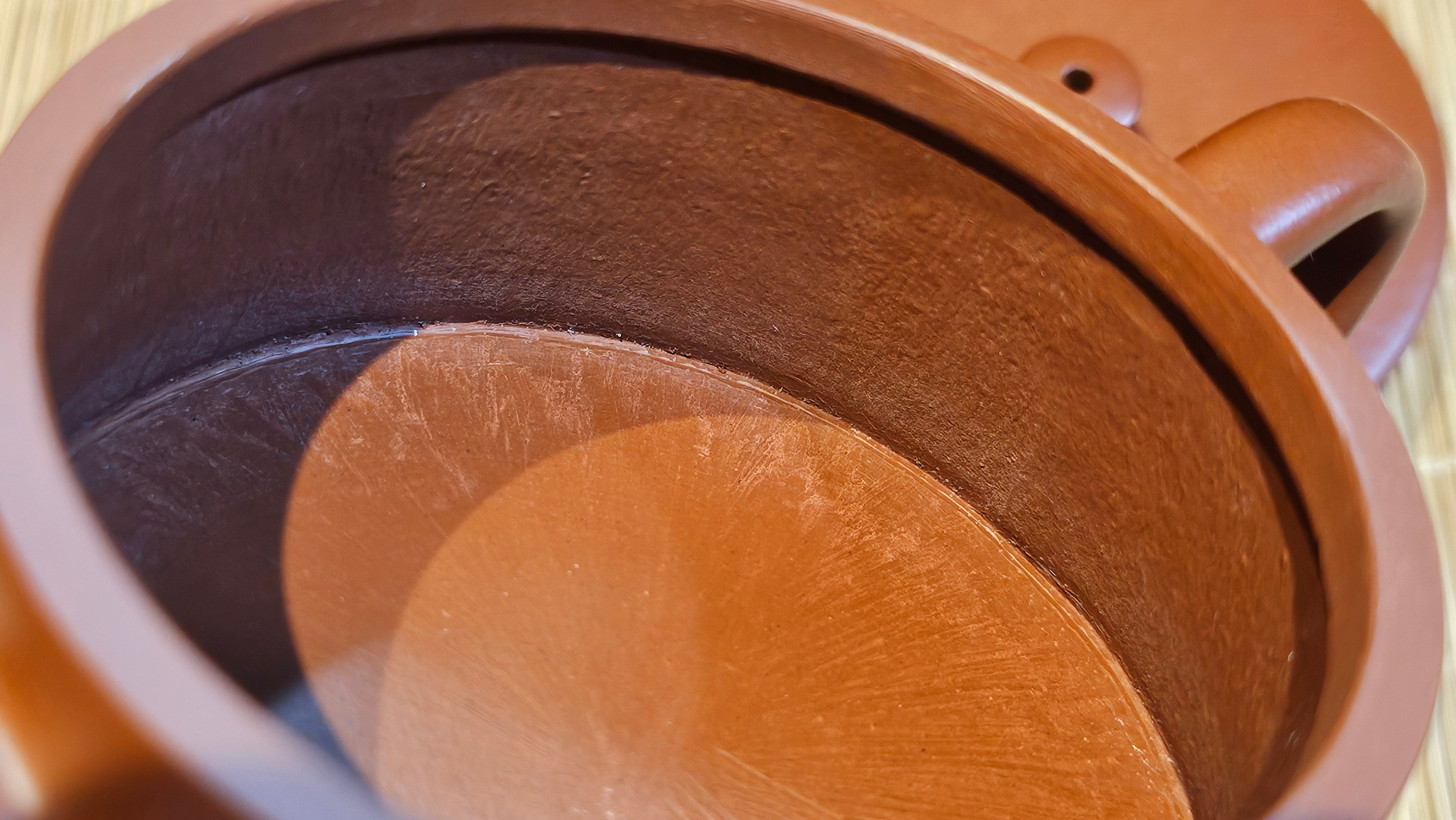 Yun Zhu 云柱 "Pillar of the Heavens", 138.7ml, Xiao Mei Yao Zhu Ni 小煤窑朱泥, by our Collaborative Craftsman Wang Hui ~ "劲竹凌风" & Bamboo Engraving by Craftsman Yi De Shu ~ Congratulations to Mr J.G.!2339hrs 4th August 2025, Bellevue Hill, Australia🇦🇺!