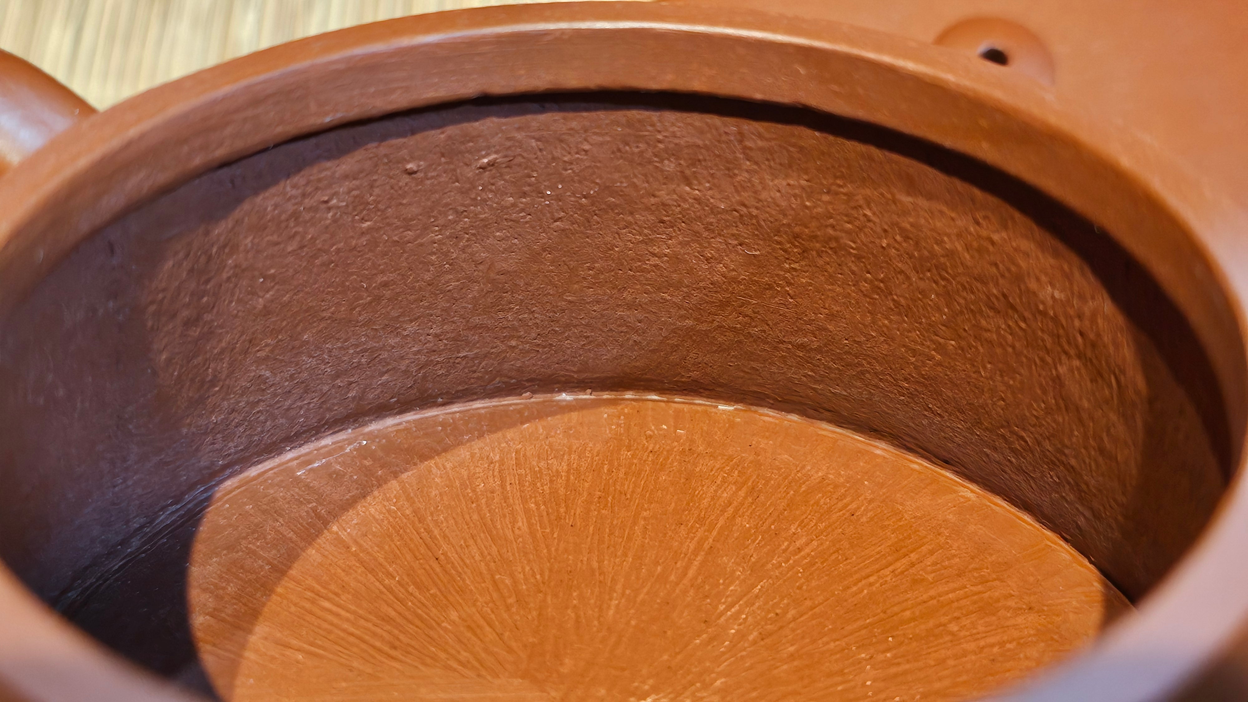 Yun Zhu 云柱 "Pillar of the Heavens", 138.7ml, Xiao Mei Yao Zhu Ni 小煤窑朱泥, by our Collaborative Craftsman Wang Hui ~ "劲竹凌风" & Bamboo Engraving by Craftsman Yi De Shu ~ Congratulations to Mr J.G.!2339hrs 4th August 2025, Bellevue Hill, Australia🇦🇺!