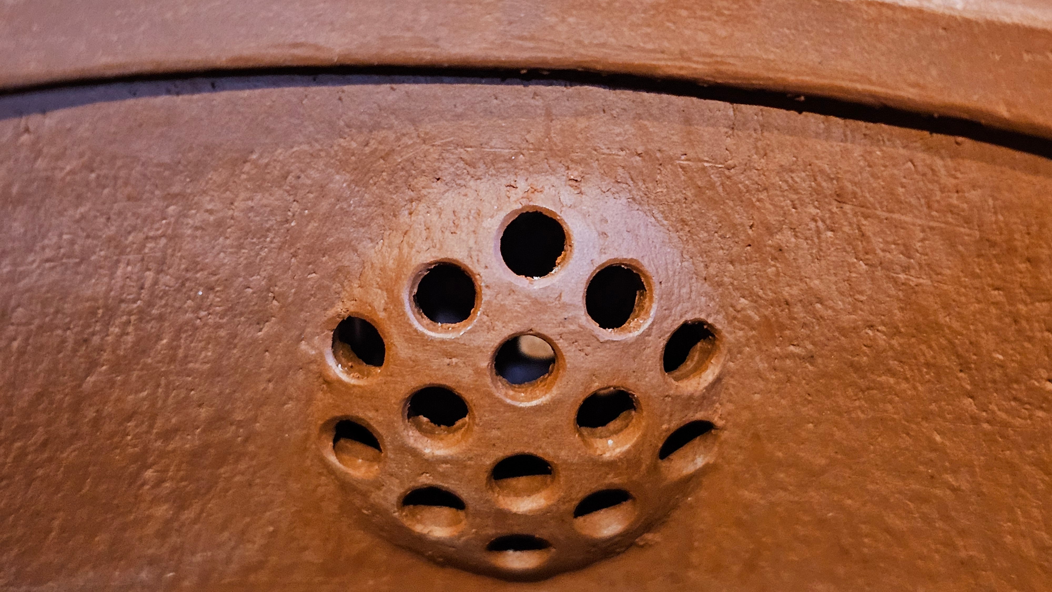 Yun Zhu 云柱 "Pillar of the Heavens", 138.7ml, Xiao Mei Yao Zhu Ni 小煤窑朱泥, by our Collaborative Craftsman Wang Hui ~ "劲竹凌风" & Bamboo Engraving by Craftsman Yi De Shu ~ Congratulations to Mr J.G.!2339hrs 4th August 2025, Bellevue Hill, Australia🇦🇺!