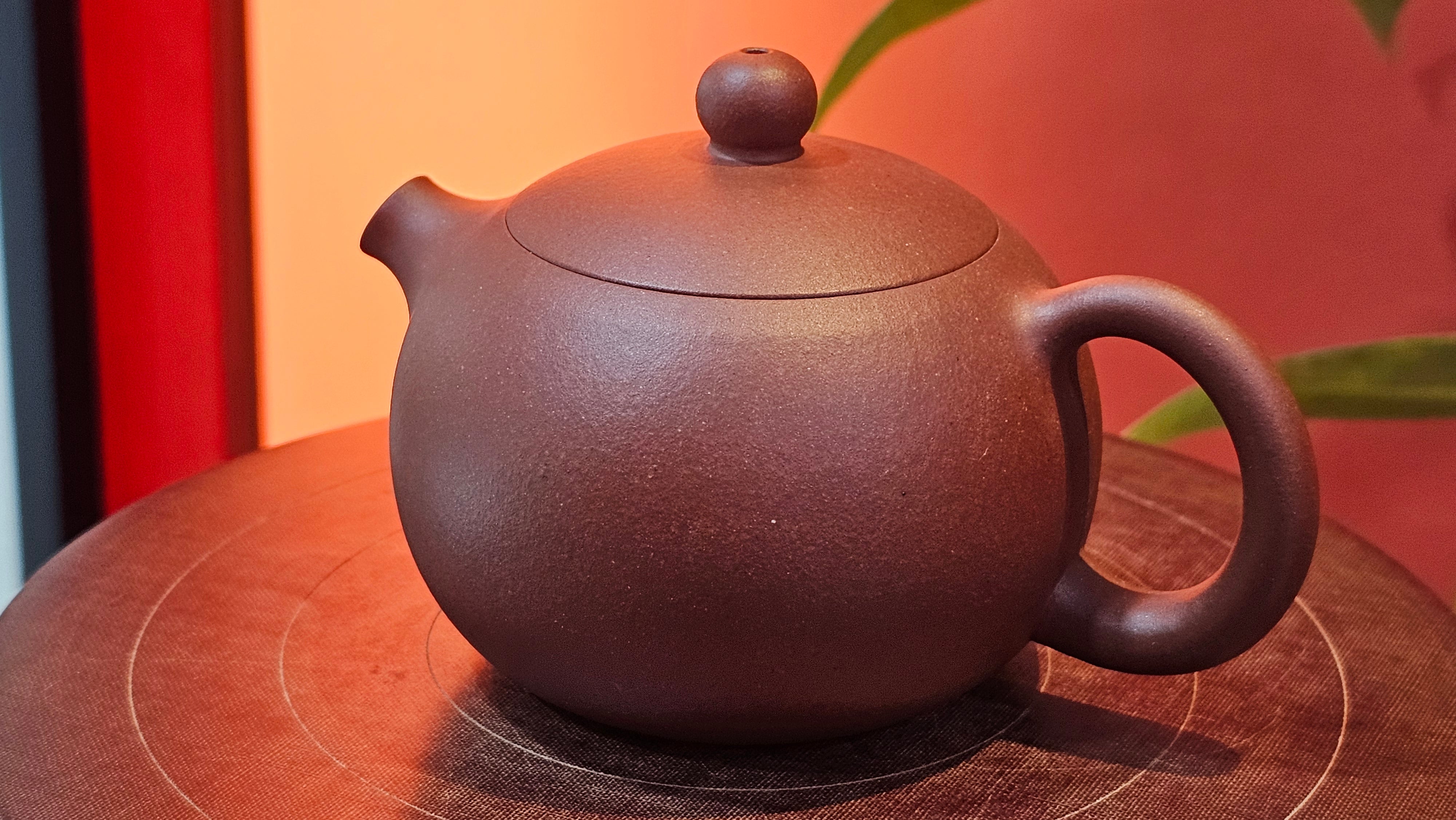 Xi Shi 西施, 167.3ml, Di Cao Qing Zi Ni 底槽青紫泥, by Craftsman Gu Xiao Ming 顾小明 ~ Congratulations to Ms L.K! 1307hrs 1st August 2025, Hamburg! Germany🇩🇪.