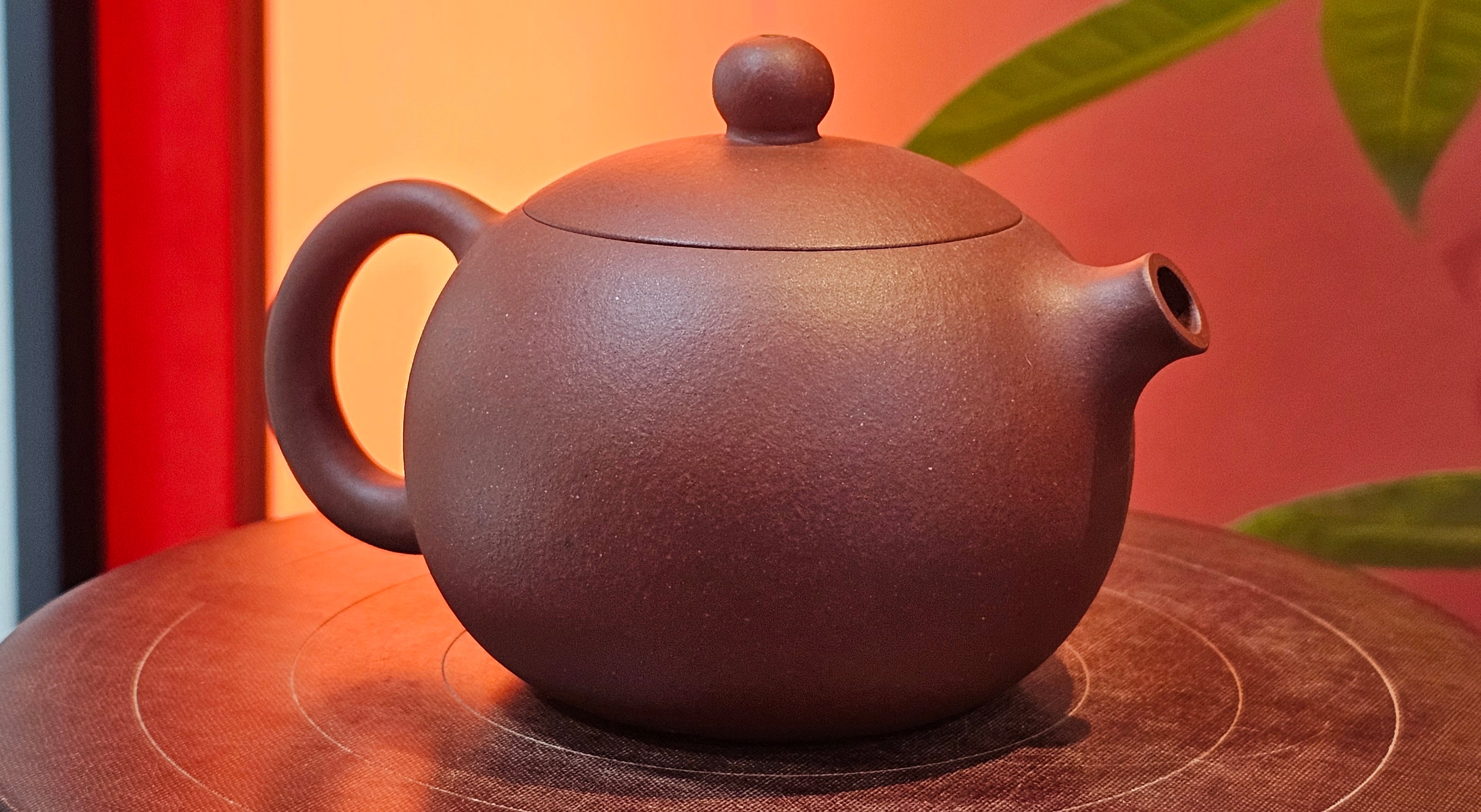 Xi Shi 西施, 167.3ml, Di Cao Qing Zi Ni 底槽青紫泥, by Craftsman Gu Xiao Ming 顾小明 ~ Congratulations to Ms L.K! 1307hrs 1st August 2025, Hamburg! Germany🇩🇪.