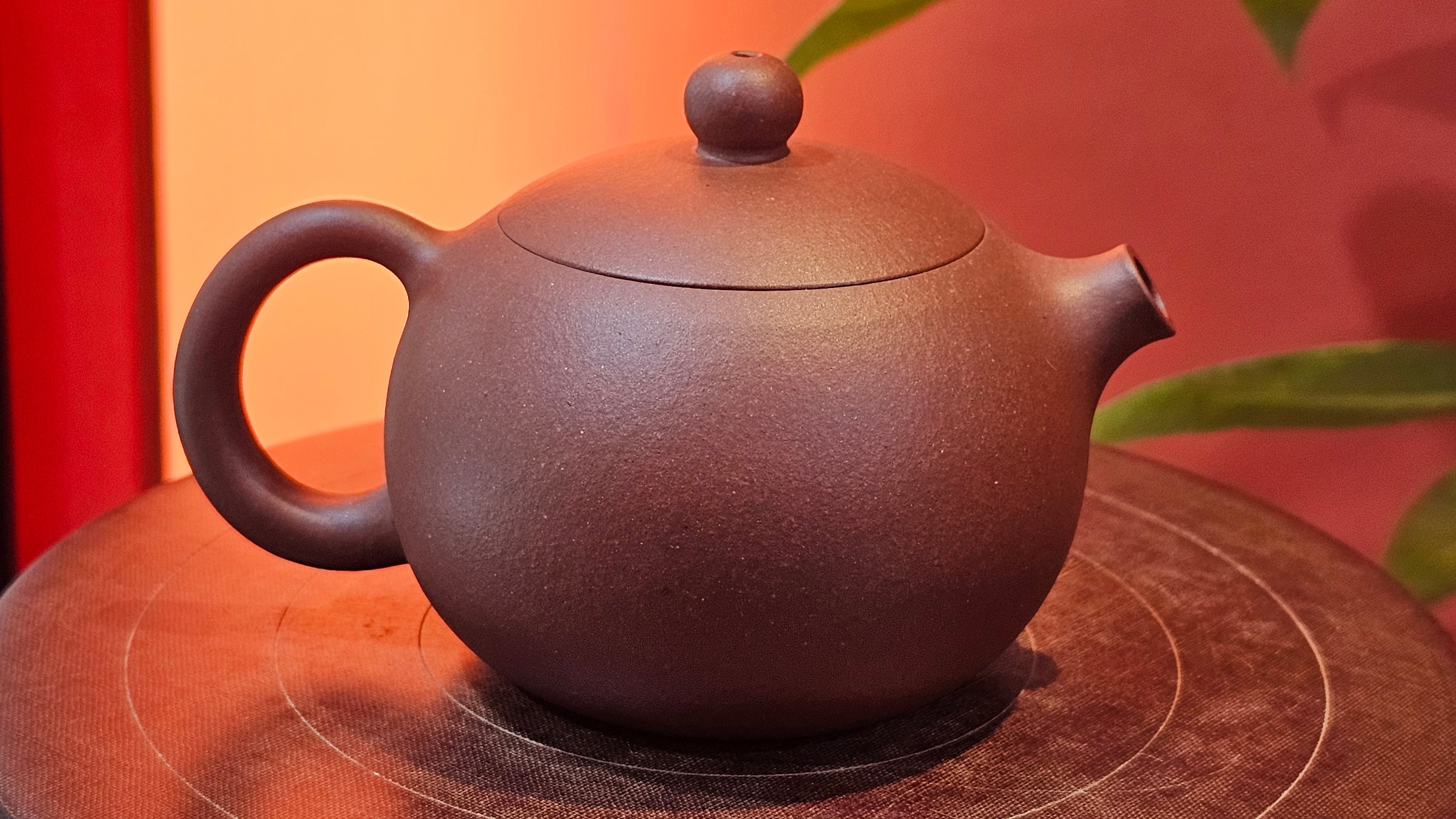 Xi Shi 西施, 167.3ml, Di Cao Qing Zi Ni 底槽青紫泥, by Craftsman Gu Xiao Ming 顾小明 ~ Congratulations to Ms L.K! 1307hrs 1st August 2025, Hamburg! Germany🇩🇪.