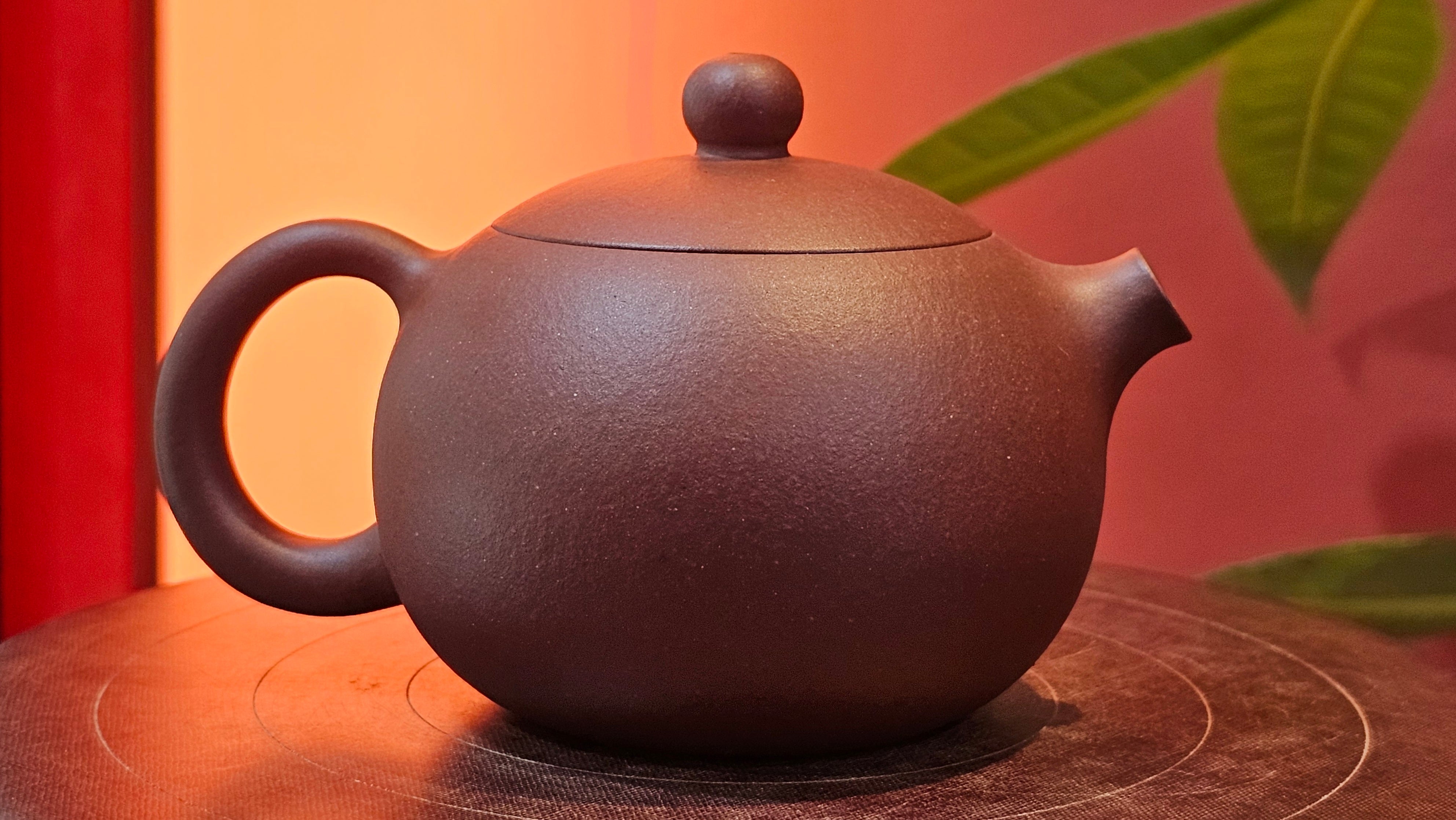 Xi Shi 西施, 167.3ml, Di Cao Qing Zi Ni 底槽青紫泥, by Craftsman Gu Xiao Ming 顾小明 ~ Congratulations to Ms L.K! 1307hrs 1st August 2025, Hamburg! Germany🇩🇪.