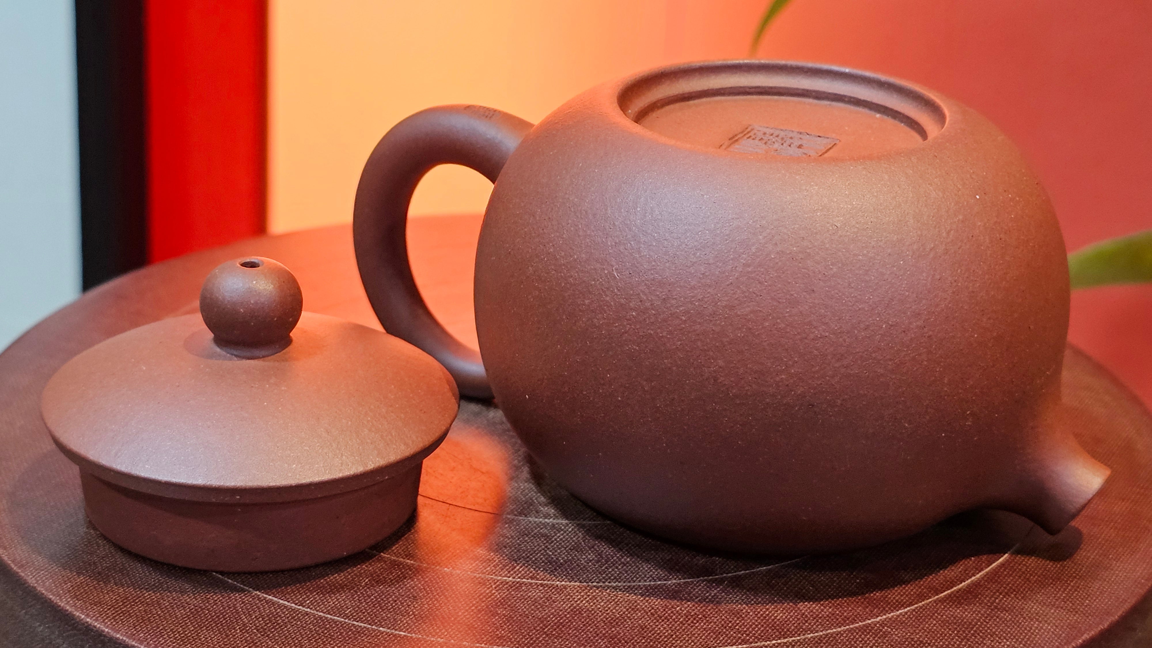 Xi Shi 西施, 167.3ml, Di Cao Qing Zi Ni 底槽青紫泥, by Craftsman Gu Xiao Ming 顾小明 ~ Congratulations to Ms L.K! 1307hrs 1st August 2025, Hamburg! Germany🇩🇪.