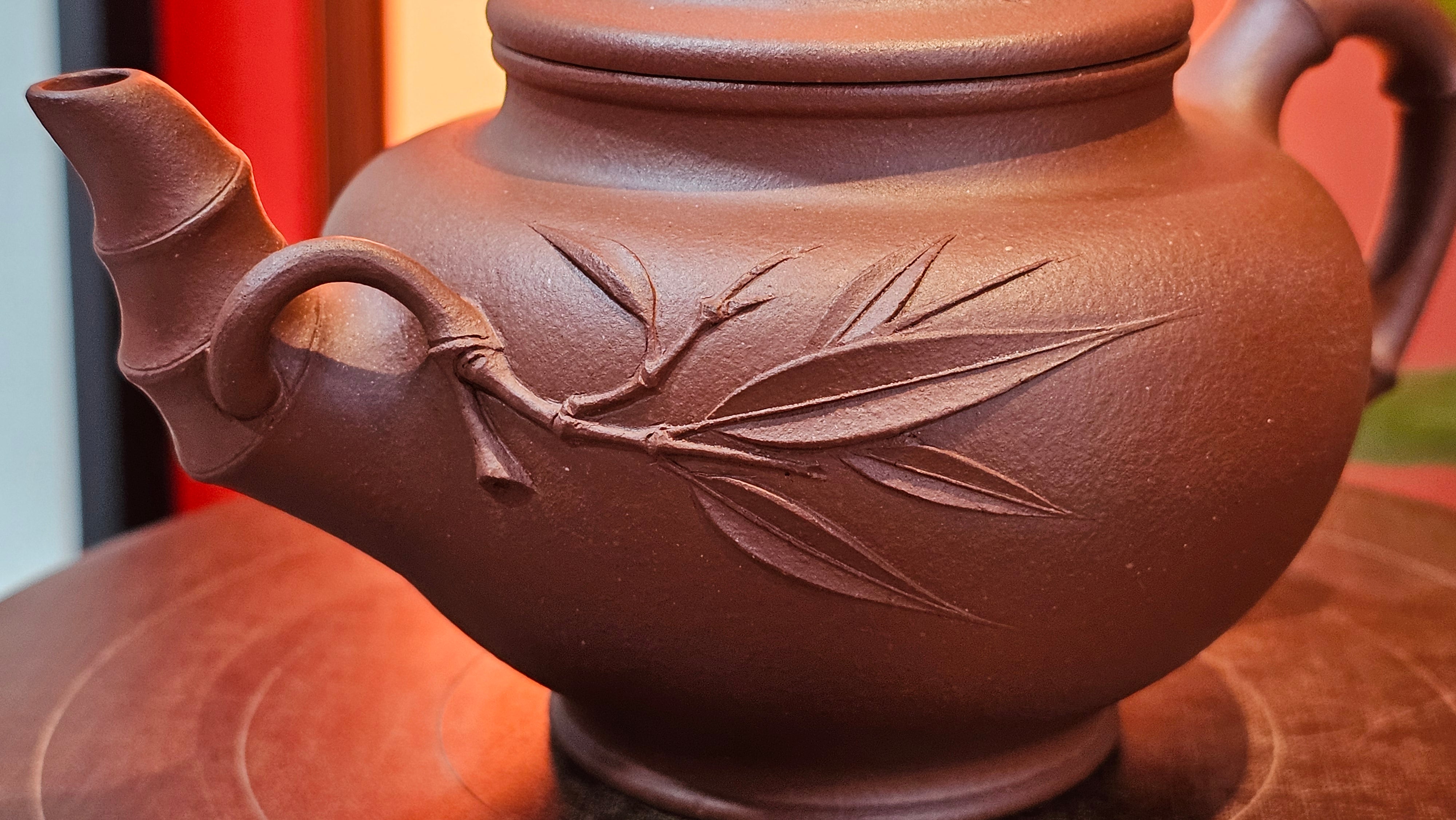 Zhu Bao Chun 竹报春, 229.3ml, Di Cao Qing Zi Ni 底槽青紫泥, by our Collaborative Craftsman Tu Xia Ying 屠暇英 ~ Congratulations to Mr K.F.! 1809hrs 3rd August 2025, Chamblee! GA.