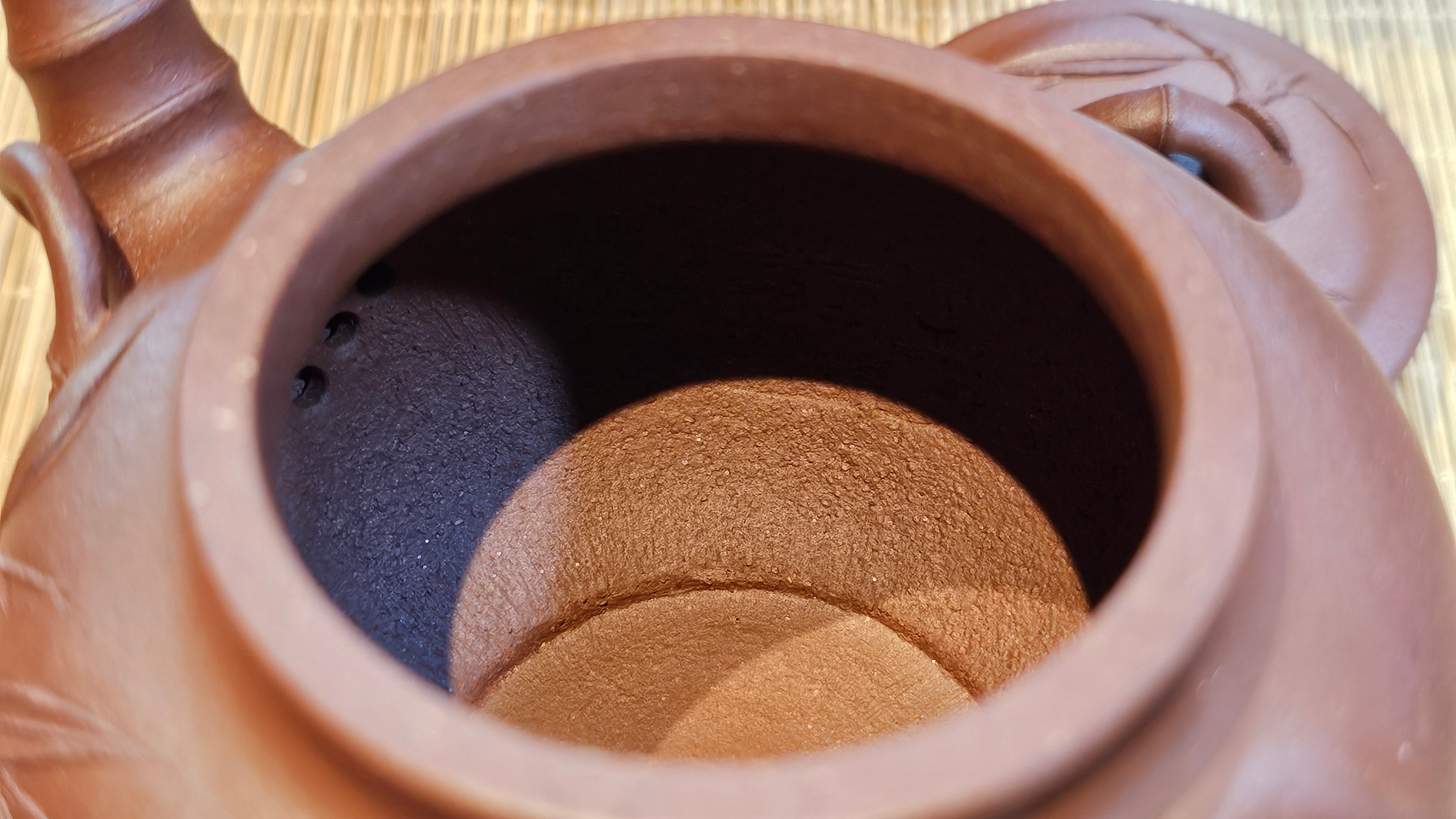 Zhu Bao Chun 竹报春, 229.3ml, Di Cao Qing Zi Ni 底槽青紫泥, by our Collaborative Craftsman Tu Xia Ying 屠暇英 ~ Congratulations to Mr K.F.! 1809hrs 3rd August 2025, Chamblee! GA.