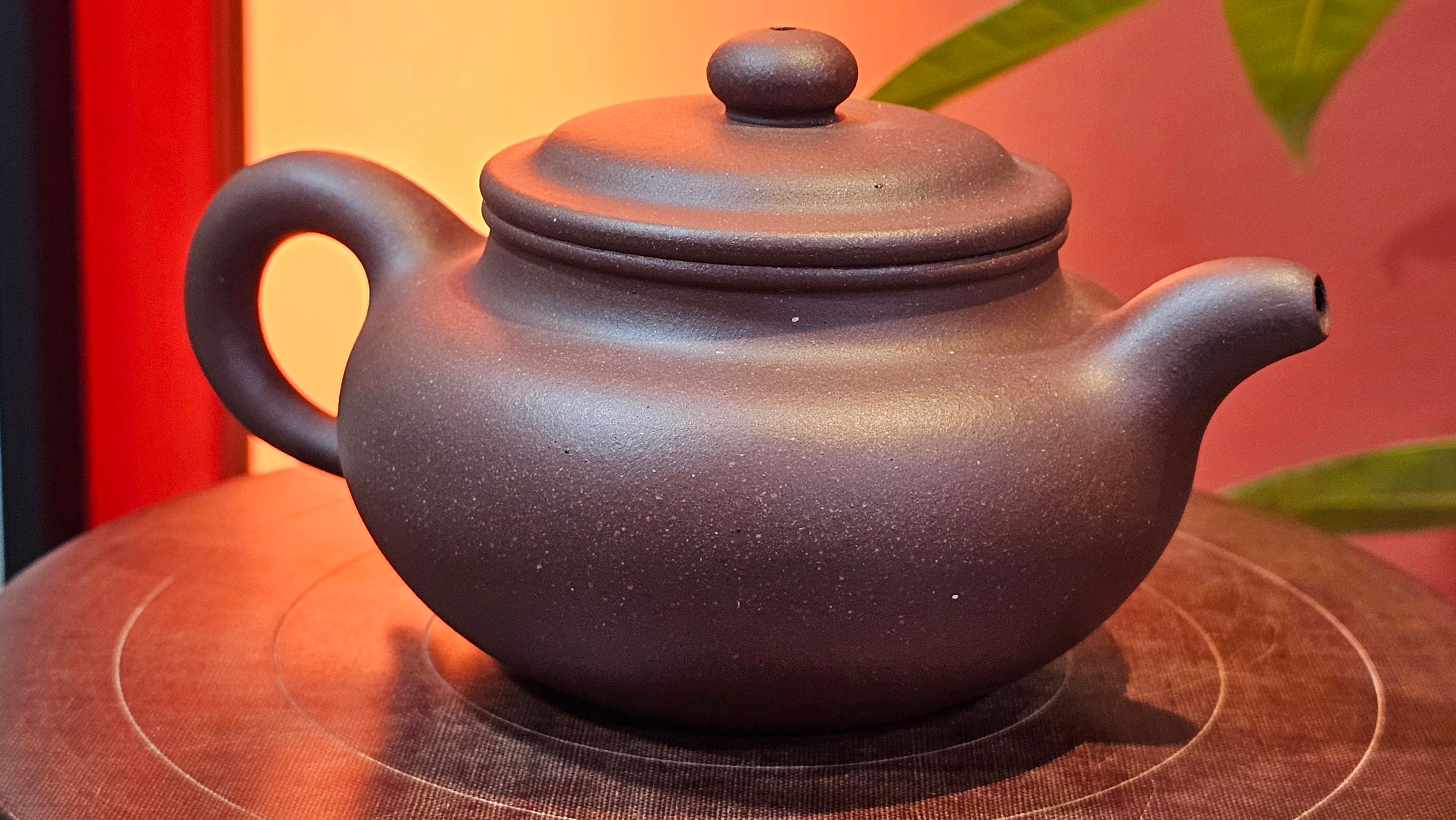 Fang Gu 仿古, 216.9ml, Da Shui Tan Zi Ni 大水潭紫泥, by our Craftsman Craftsman Chen Fa Chu 陈法初 ~ Congratulations to!Ms J.C., 0347hrs 9th August 2025! Los Angeles, CA.