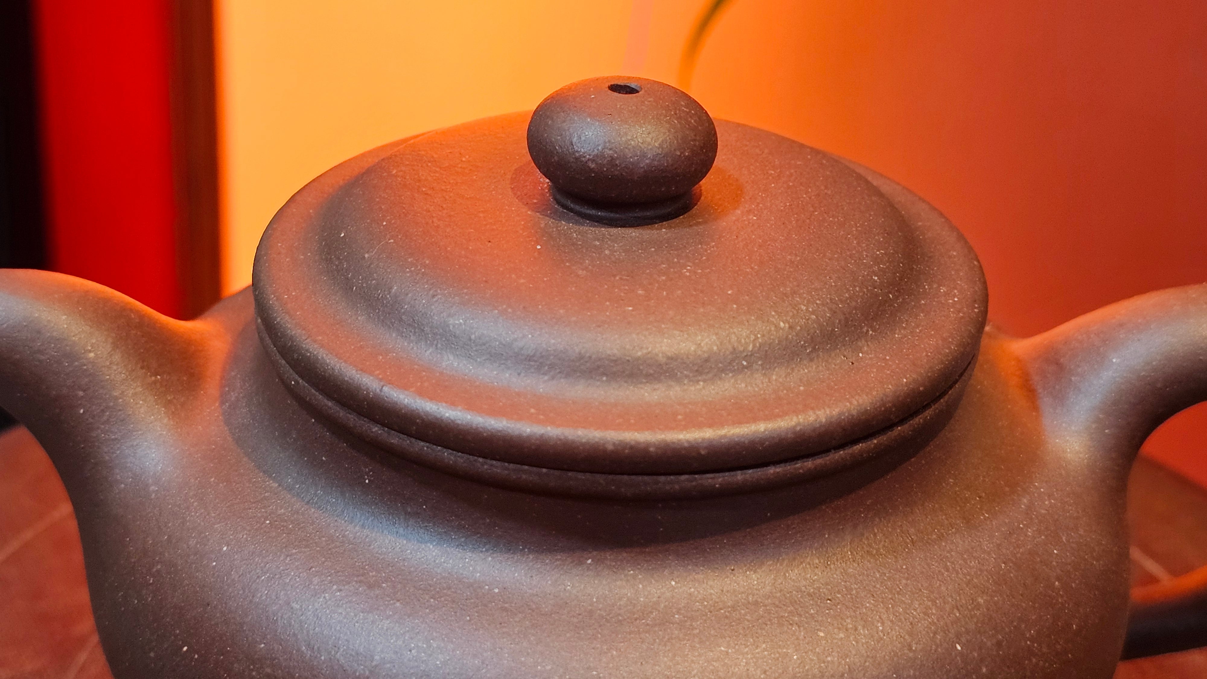 Fang Gu 仿古, 216.9ml, Da Shui Tan Zi Ni 大水潭紫泥, by our Craftsman Craftsman Chen Fa Chu 陈法初 ~ Congratulations to!Ms J.C., 0347hrs 9th August 2025! Los Angeles, CA.