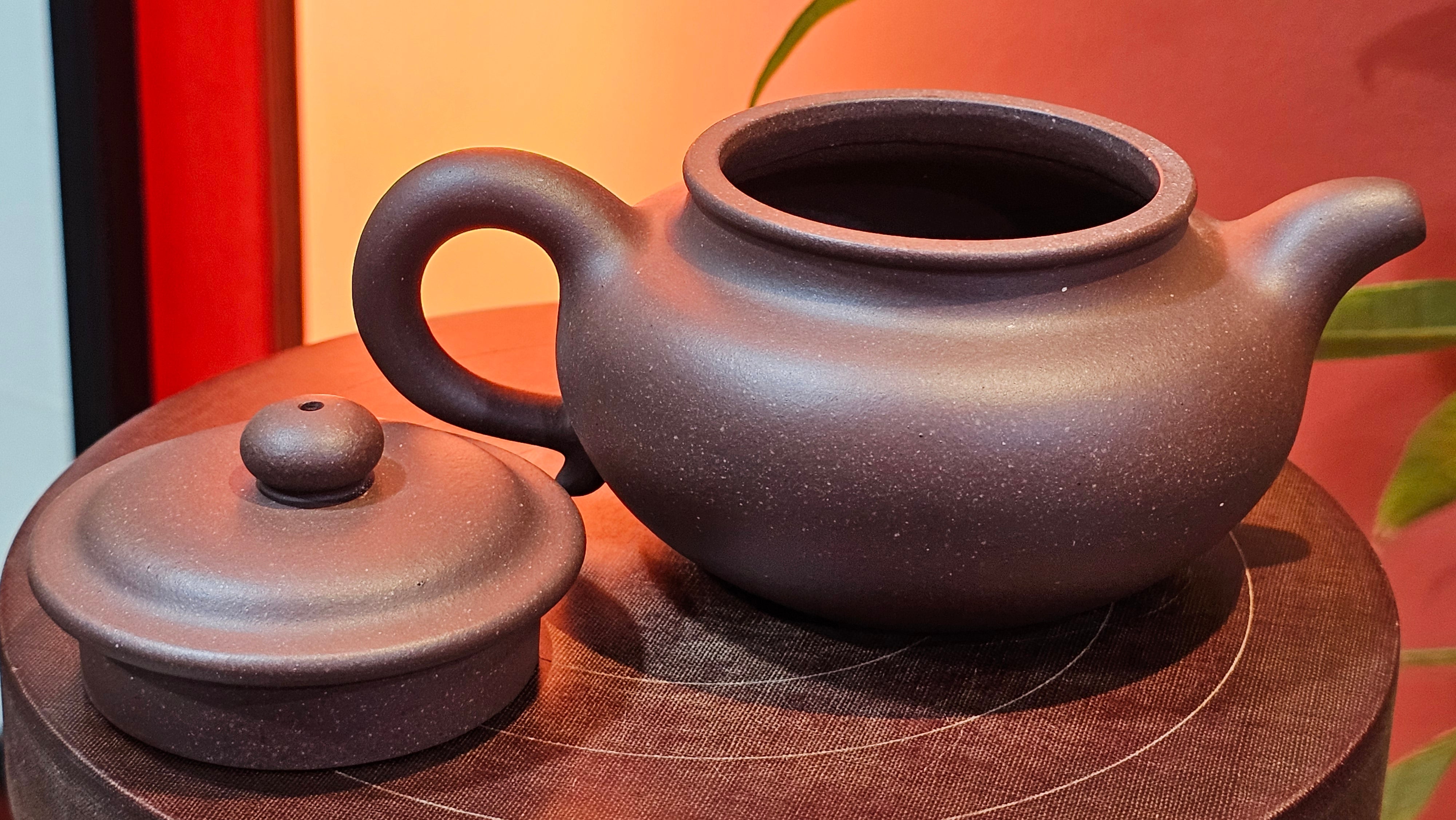 Fang Gu 仿古, 216.9ml, Da Shui Tan Zi Ni 大水潭紫泥, by our Craftsman Craftsman Chen Fa Chu 陈法初 ~ Congratulations to!Ms J.C., 0347hrs 9th August 2025! Los Angeles, CA.