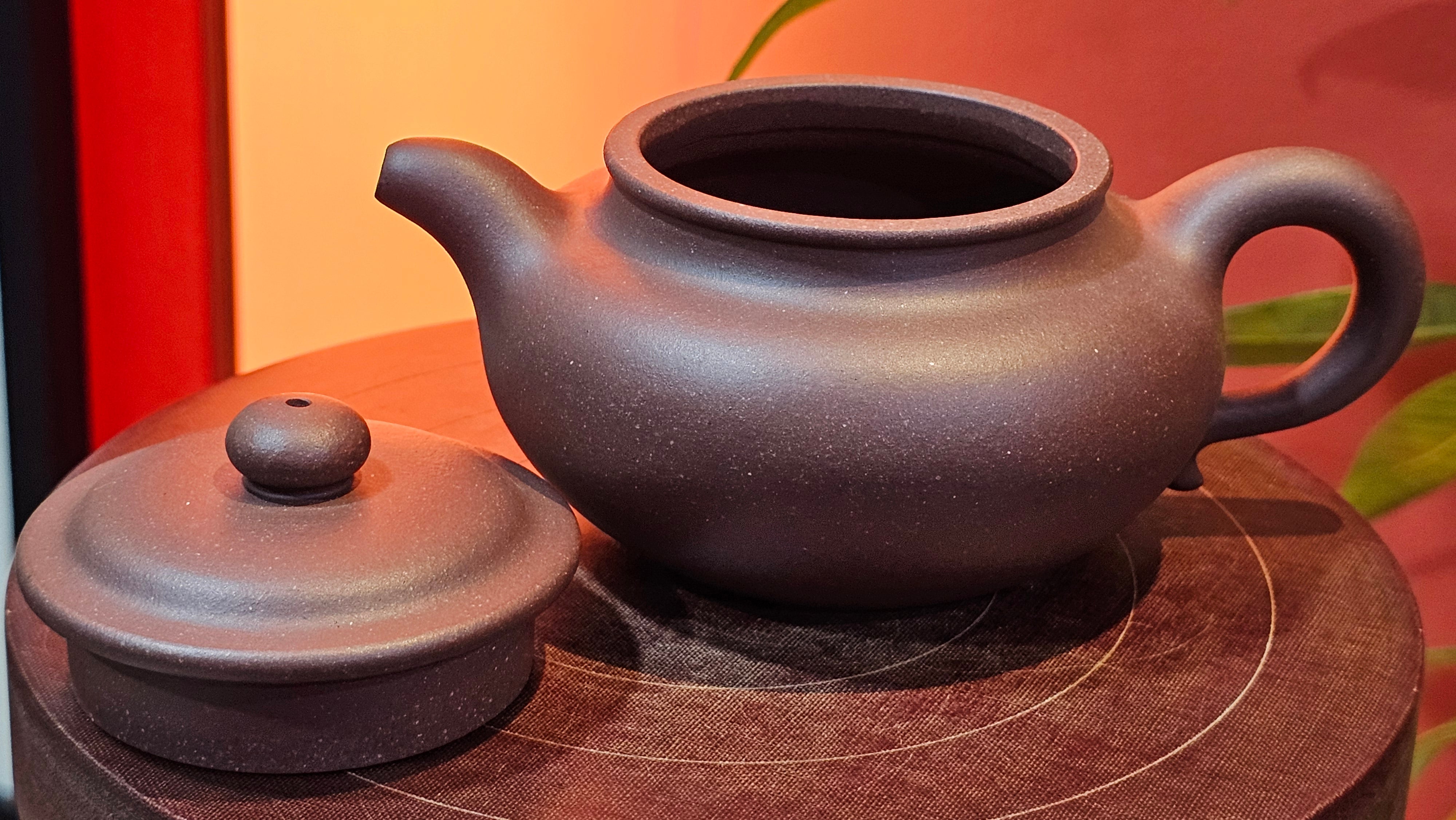 Fang Gu 仿古, 216.9ml, Da Shui Tan Zi Ni 大水潭紫泥, by our Craftsman Craftsman Chen Fa Chu 陈法初 ~ Congratulations to!Ms J.C., 0347hrs 9th August 2025! Los Angeles, CA.