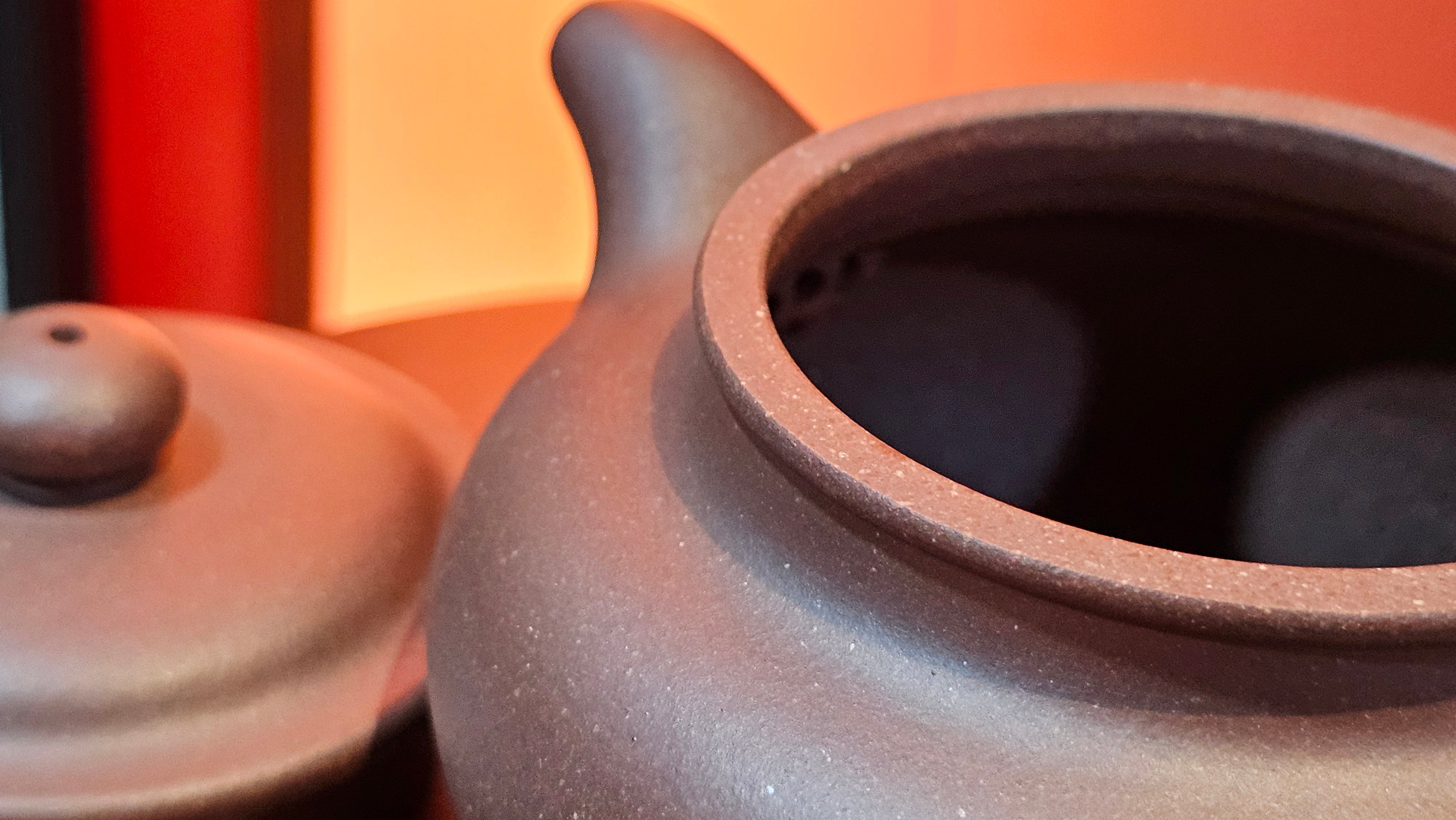 Fang Gu 仿古, 216.9ml, Da Shui Tan Zi Ni 大水潭紫泥, by our Craftsman Craftsman Chen Fa Chu 陈法初 ~ Congratulations to!Ms J.C., 0347hrs 9th August 2025! Los Angeles, CA.