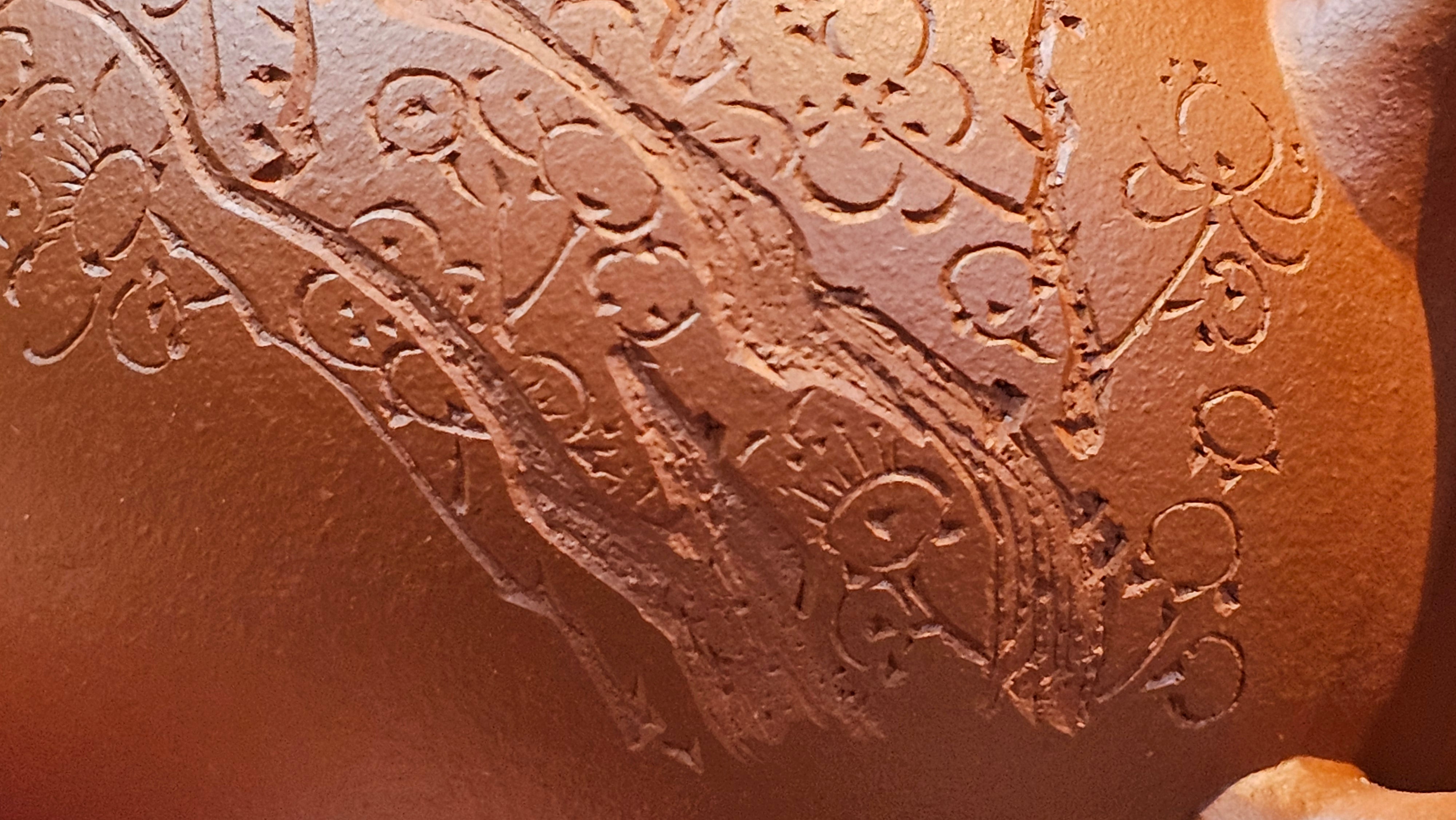 Meng Chen San Zu《孟臣三足》, 189.0ml, Xiao Hong Ni 小红泥, by our Craftsman Zhang Huan 张欢, Plum Blossoms Engraving by Craftsman Pe'eng Pe'eng 芃芃 ~ Congratulations to Prof Y.G.! 1608hrs 2nd August 2025, Long Beach! CA.