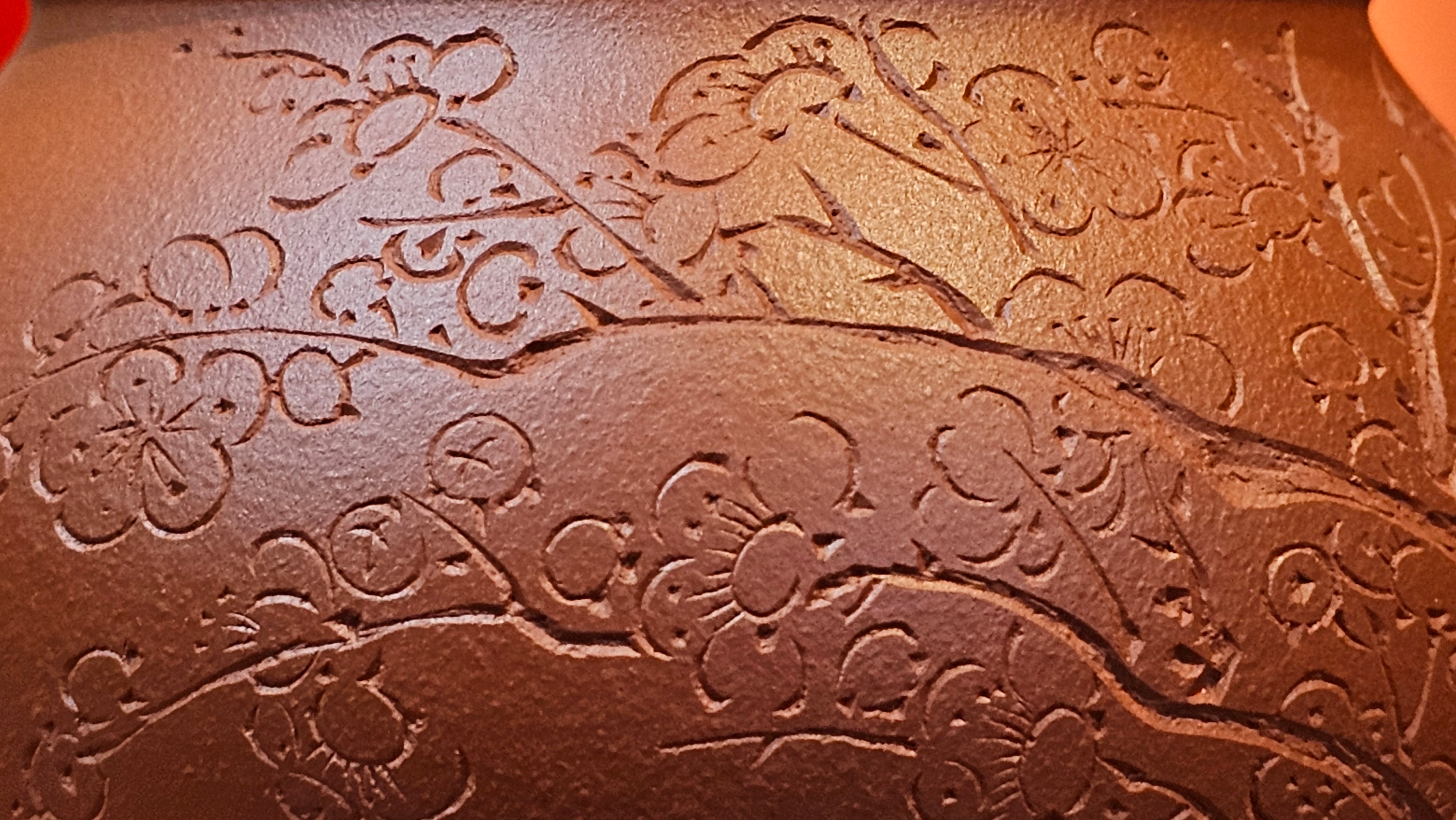 Meng Chen San Zu《孟臣三足》, 189.0ml, Xiao Hong Ni 小红泥, by our Craftsman Zhang Huan 张欢, Plum Blossoms Engraving by Craftsman Pe'eng Pe'eng 芃芃 ~ Congratulations to Prof Y.G.! 1608hrs 2nd August 2025, Long Beach! CA.